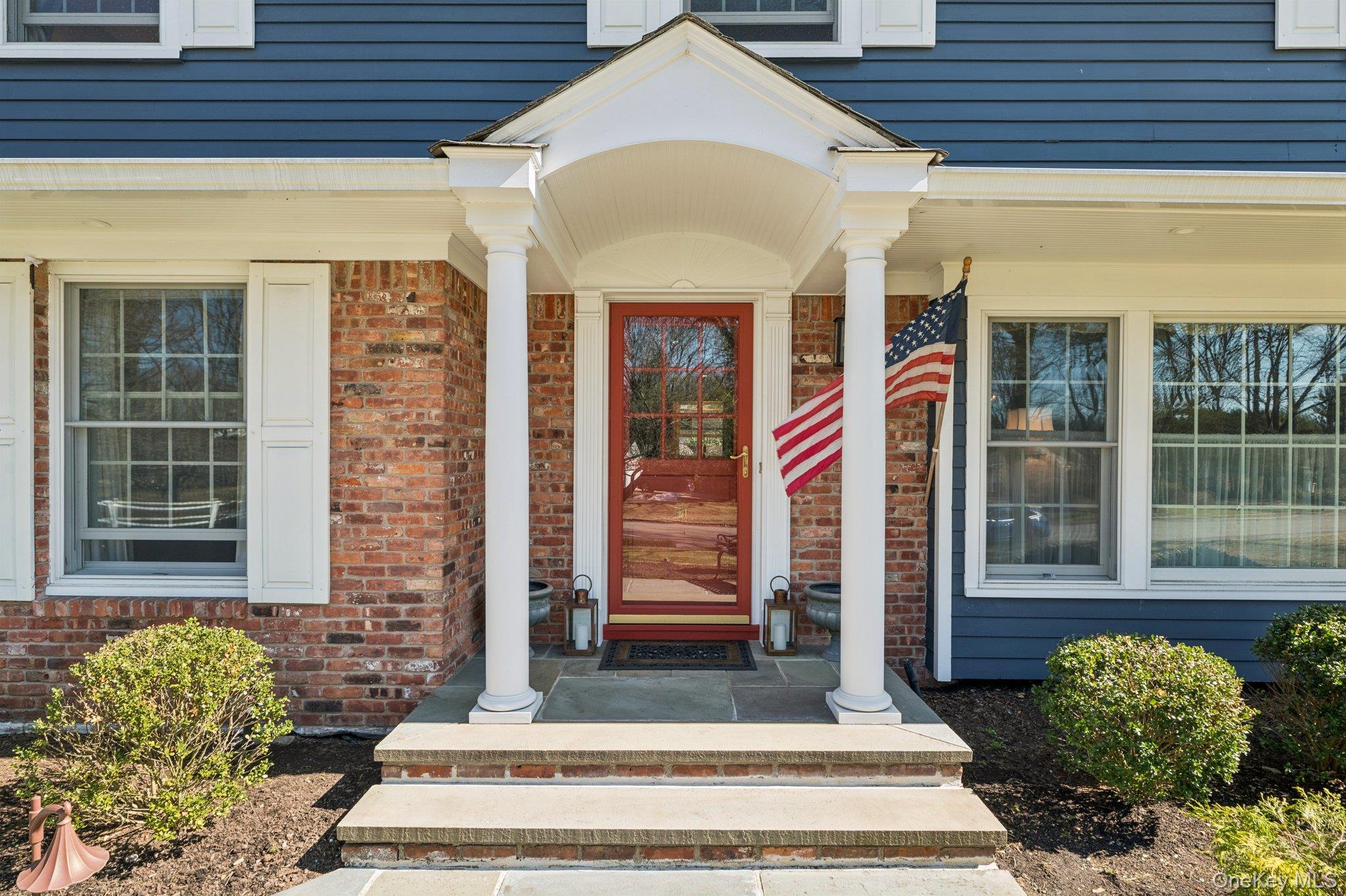 31 Fox Hunt Lane, Cold Spring Harbor, NY 11724