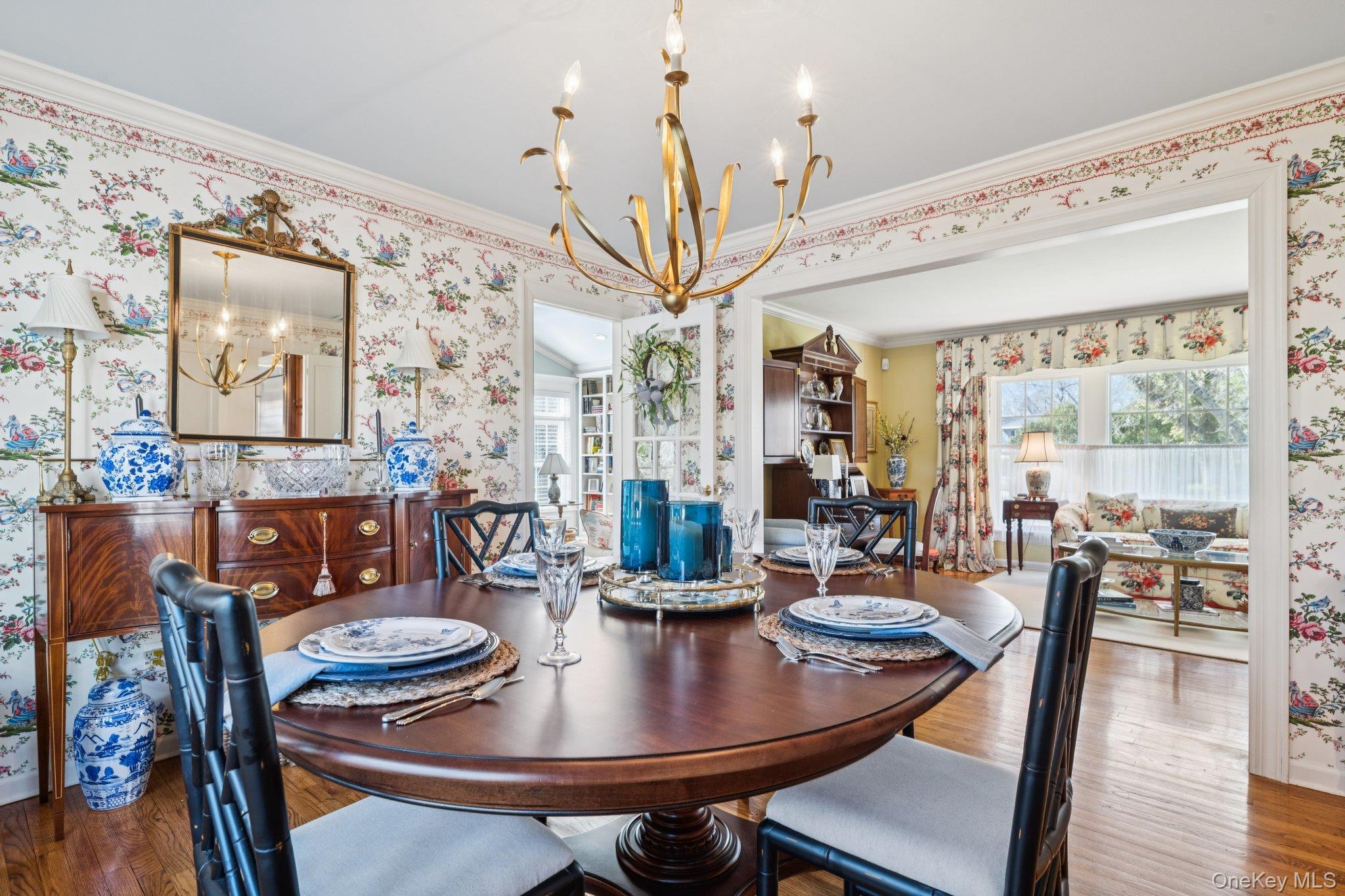 31 Fox Hunt Lane, Cold Spring Harbor, NY 11724