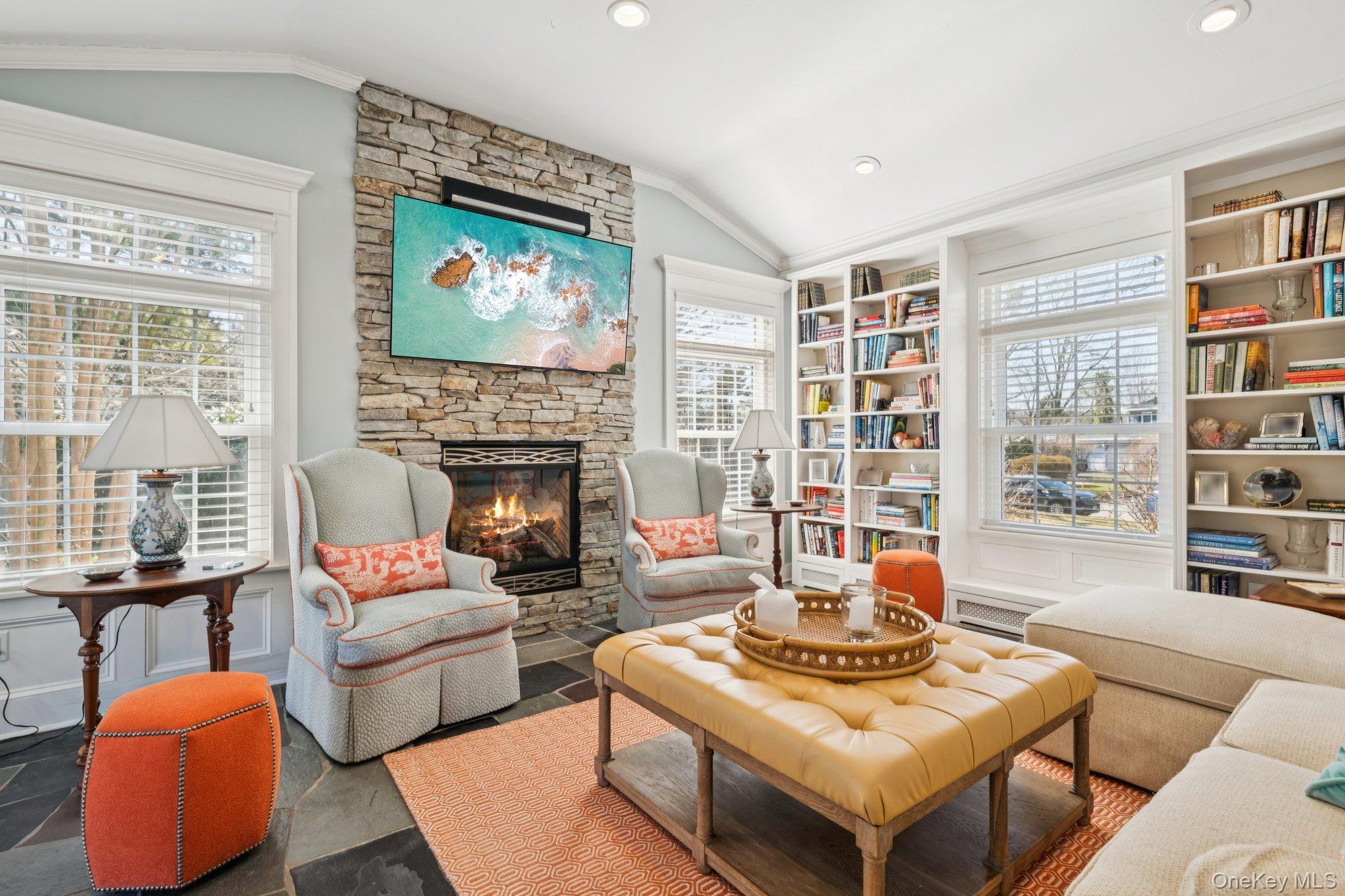 31 Fox Hunt Lane, Cold Spring Harbor, NY 11724