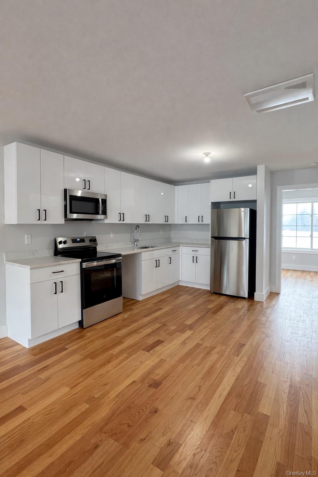 1140 State Route 52, Loch Sheldrake, NY 12759