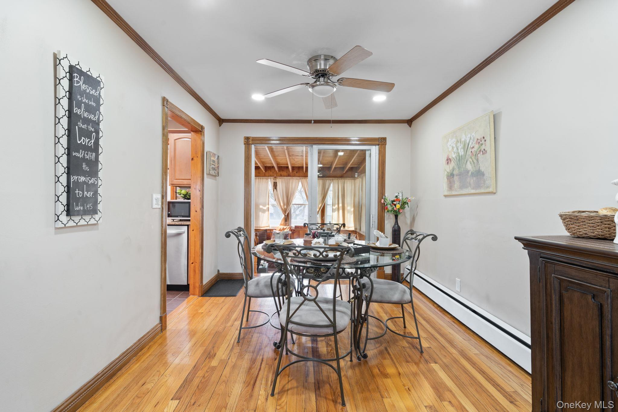 572 S Bayview Avenue, Freeport, NY 11520