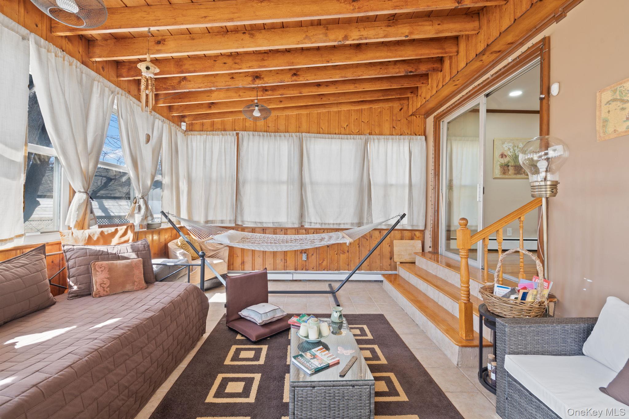 572 S Bayview Avenue, Freeport, NY 11520