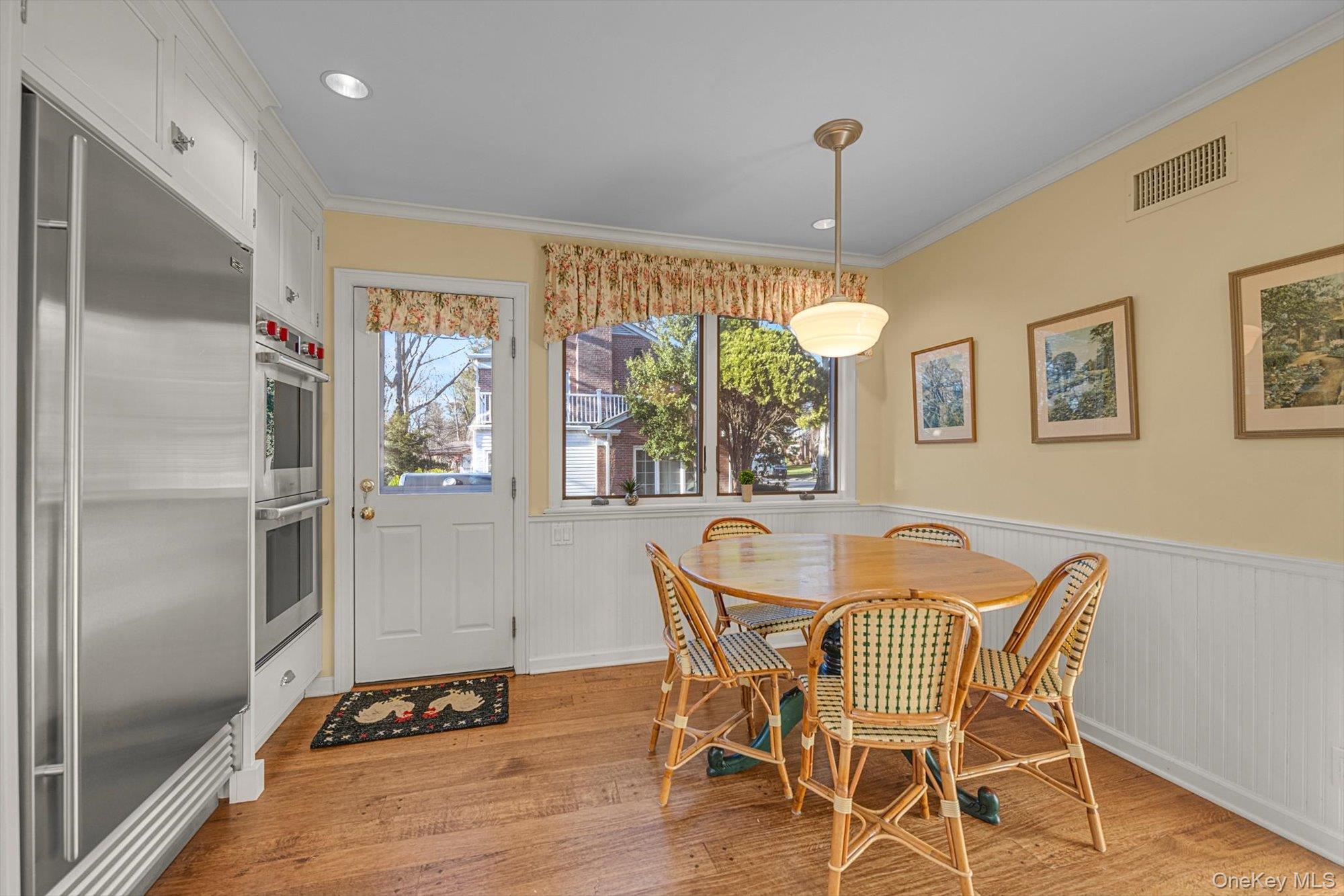 2 Chester Drive, Great Neck, NY 11021