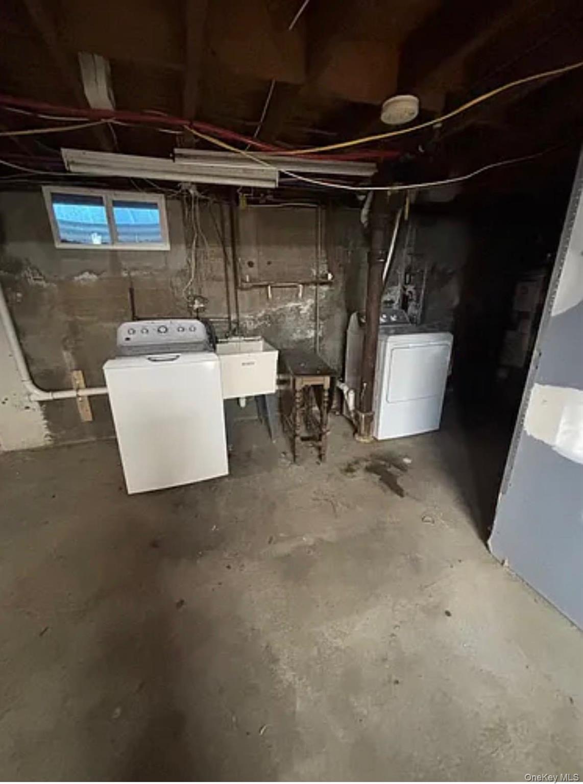 26 Adams Street, Hicksville, NY 11801