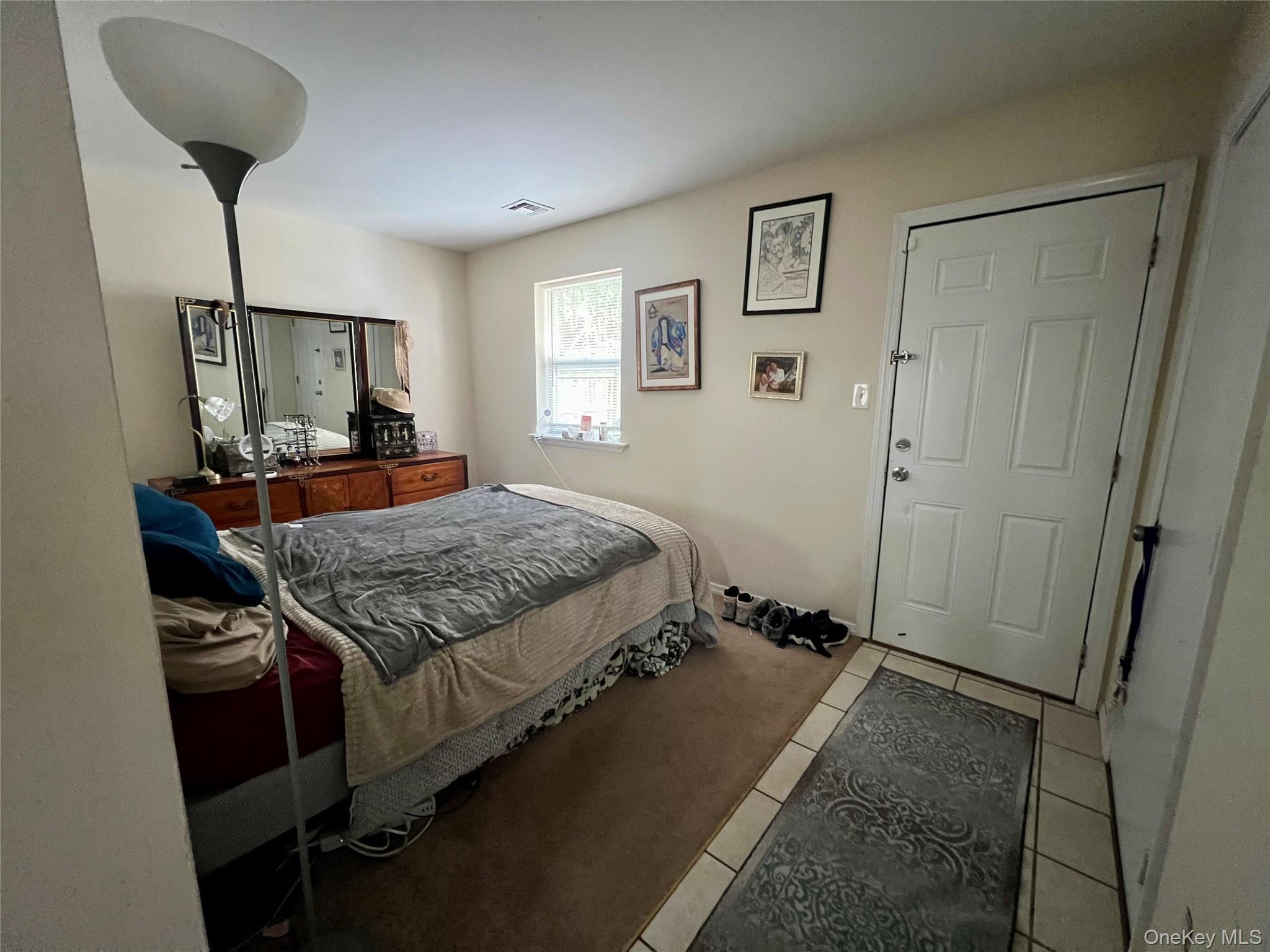 10 Rutland Road, Mastic, NY 11950