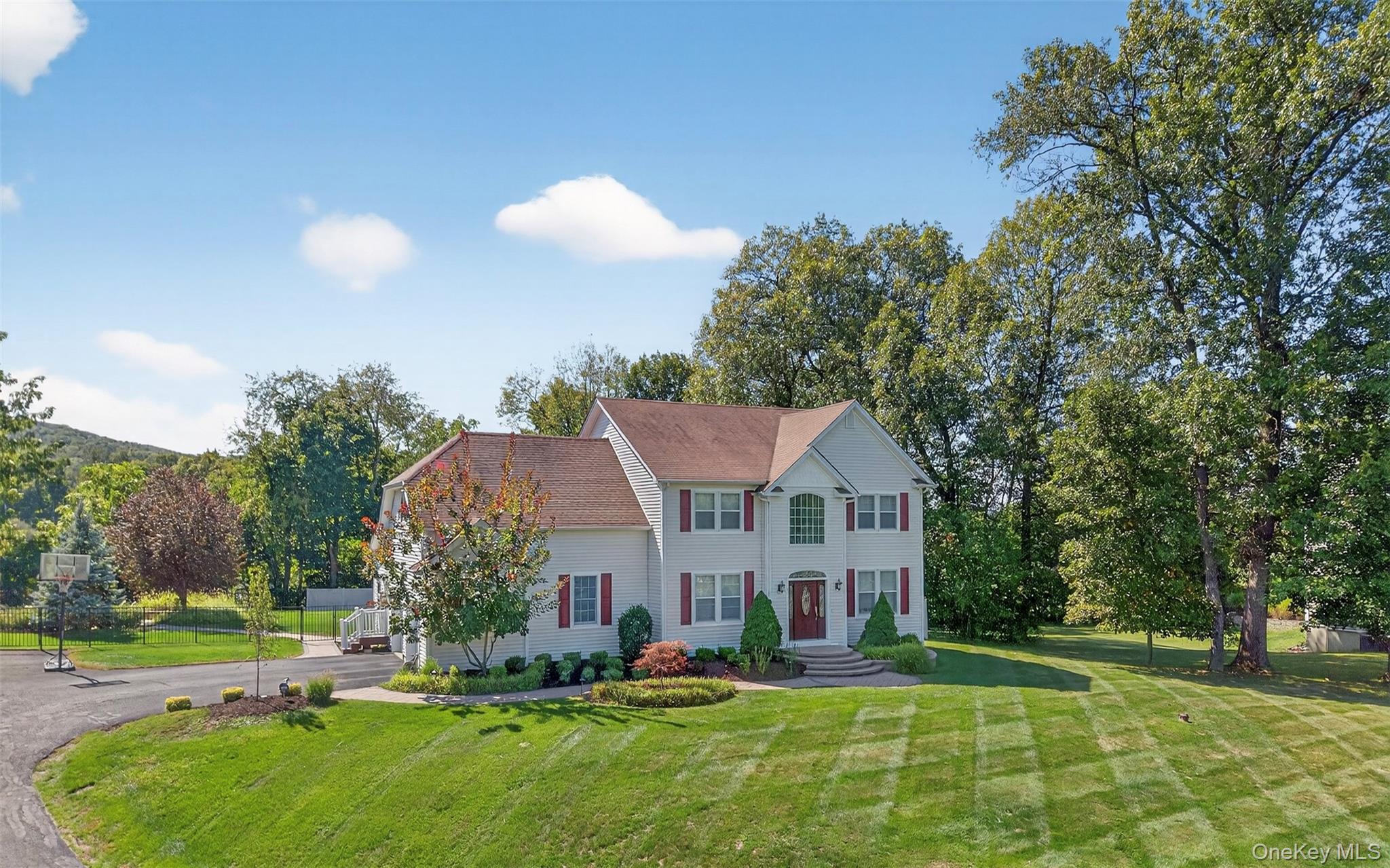 30 Somerset Lane, Warwick, NY 10990