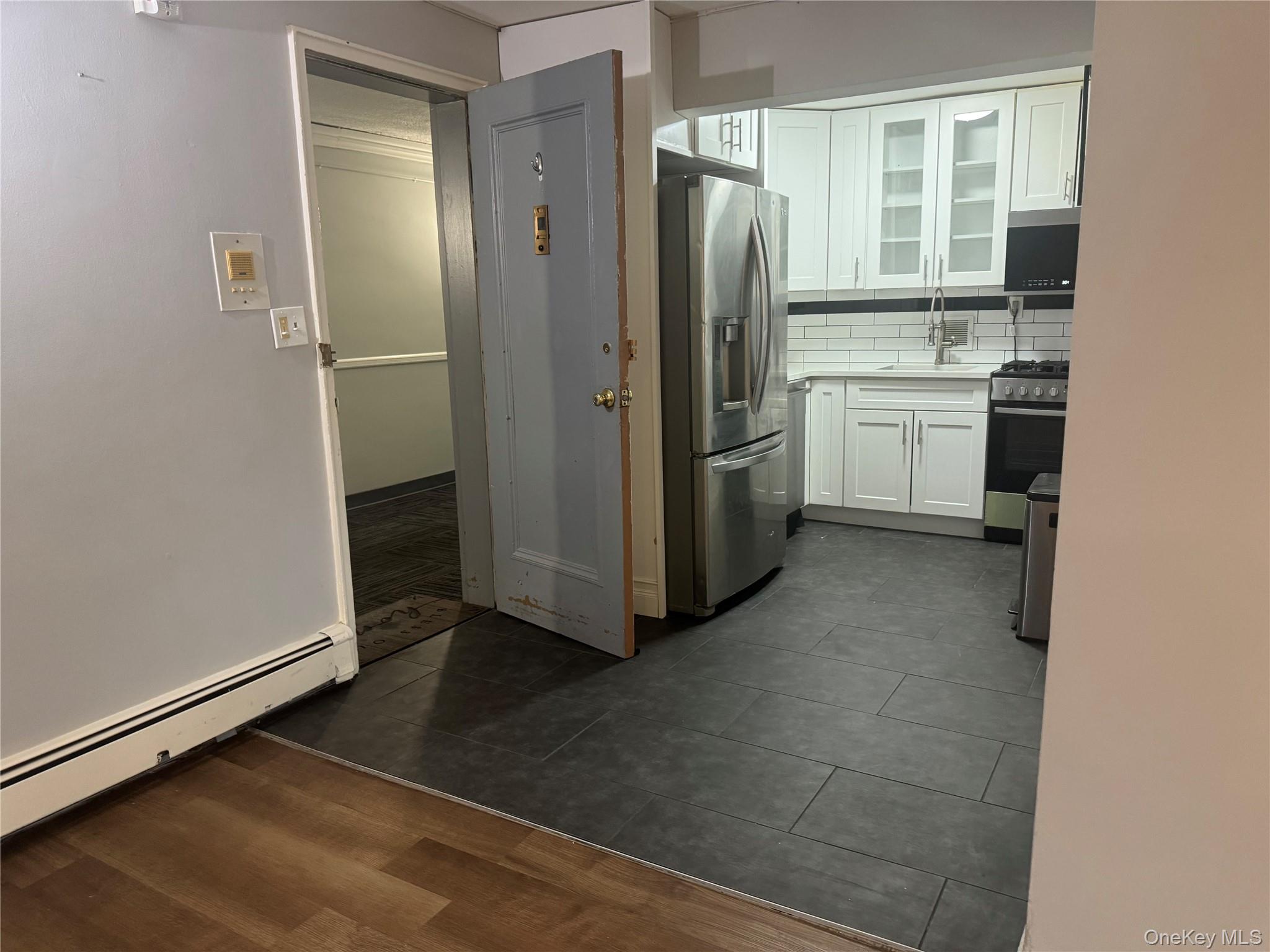 222 Smith Street # 3B, Freeport, NY 11520