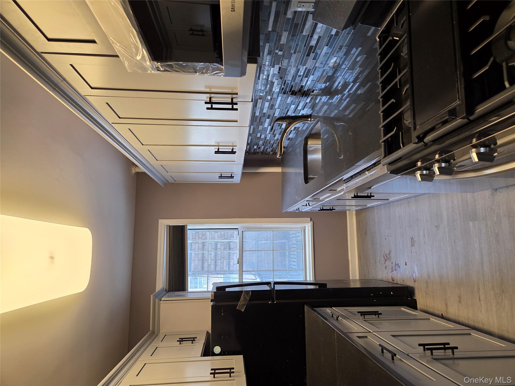 3069 HOBART Street # B3K, Woodside, NY 11377