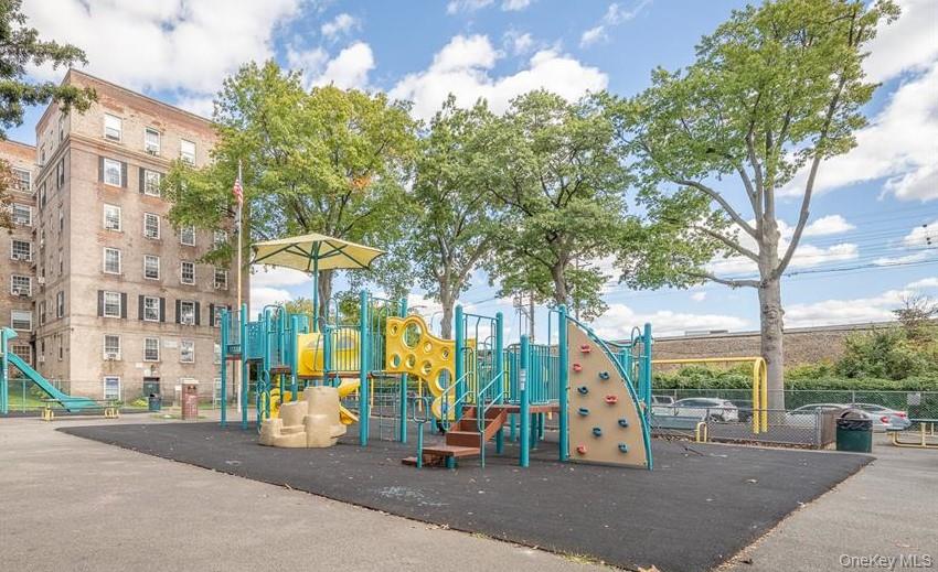 3069 HOBART Street # B3K, Woodside, NY 11377