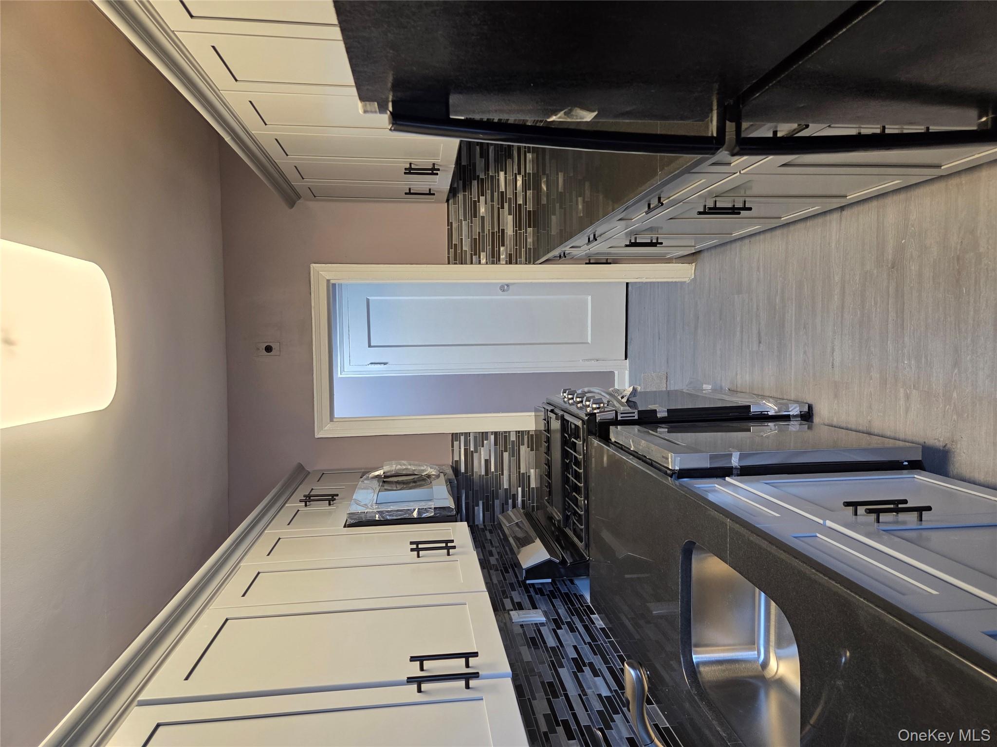 3069 HOBART Street # B3K, Woodside, NY 11377