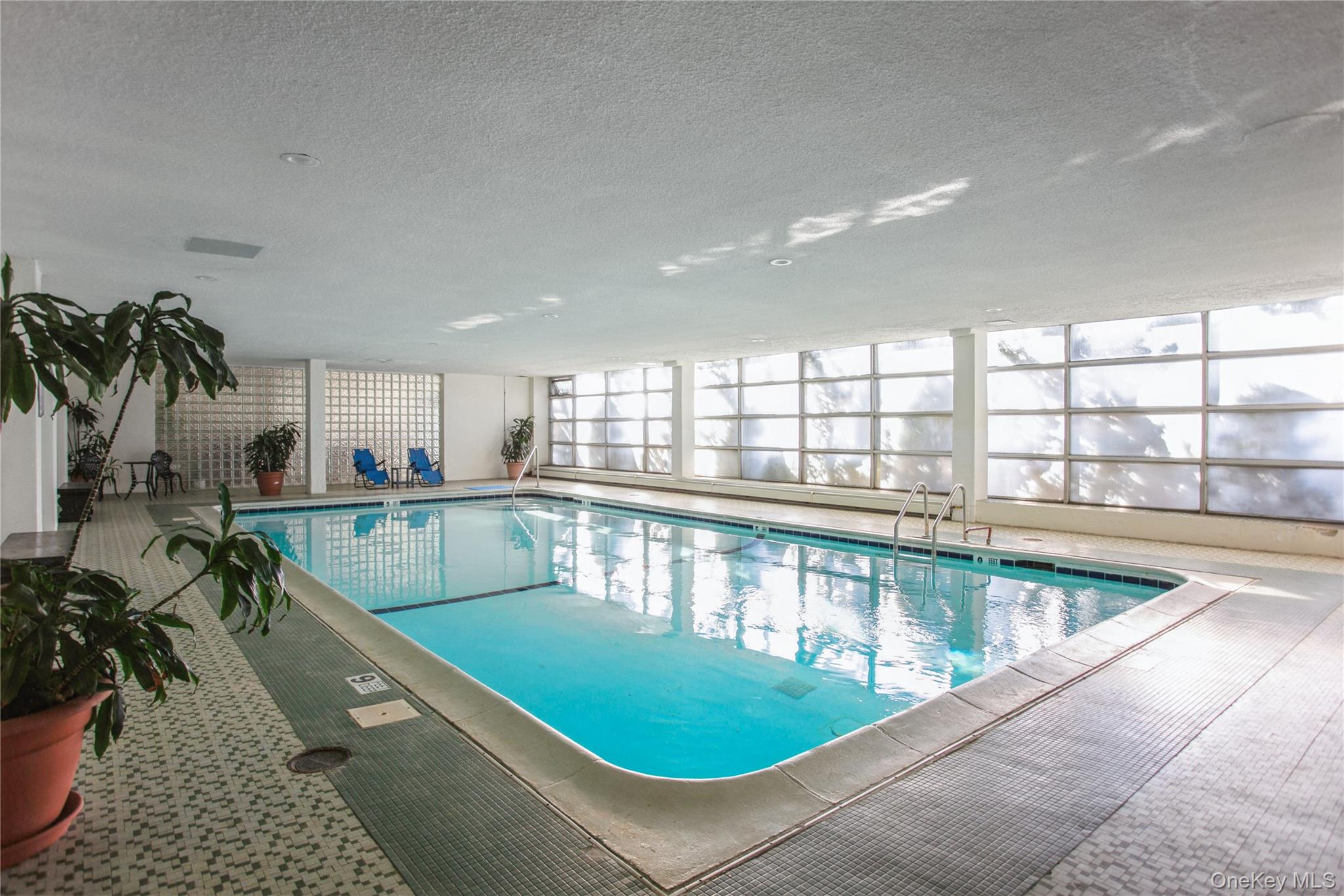 333 E Broadway # 4G, Long Beach, NY 11561