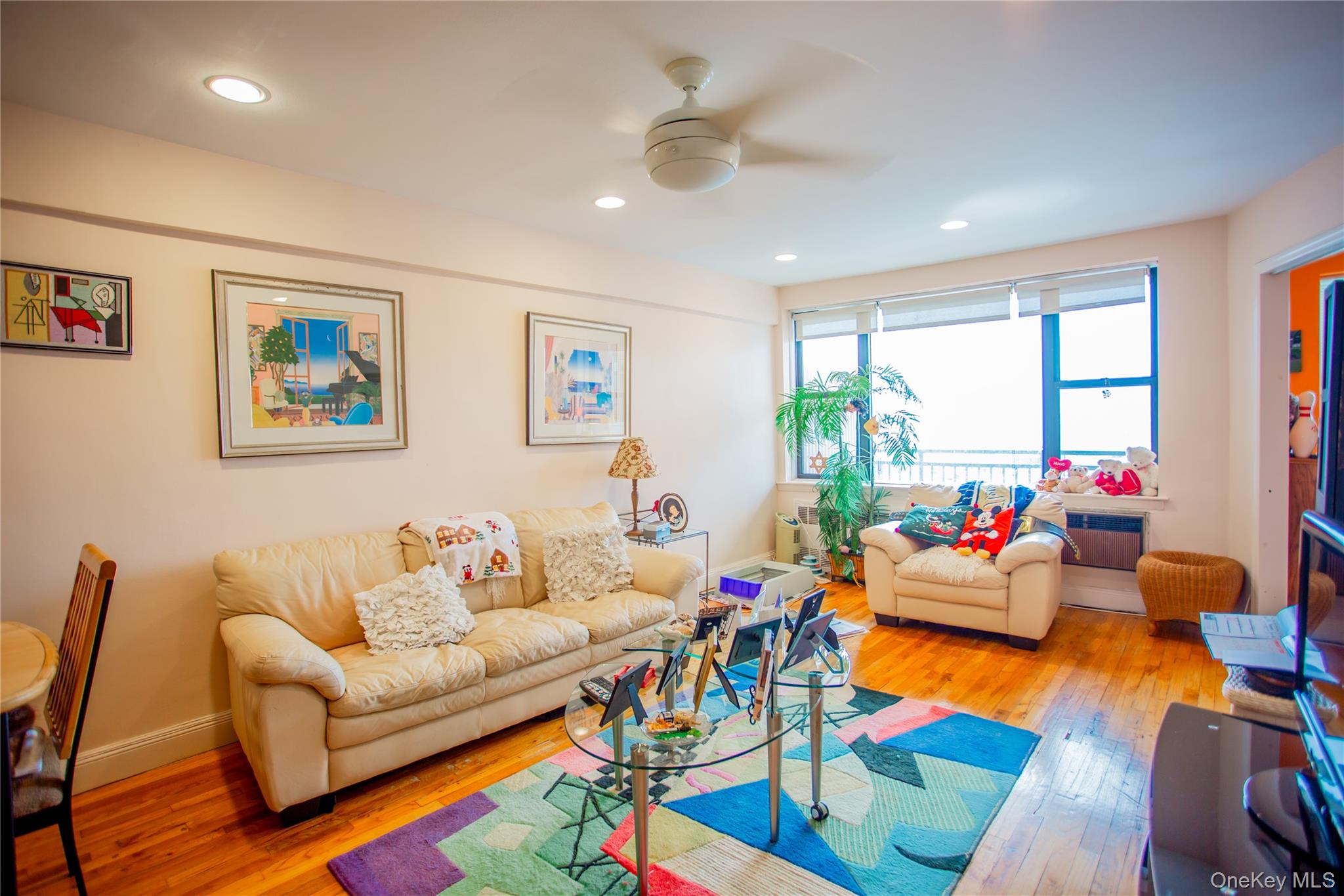 333 E Broadway # 4G, Long Beach, NY 11561