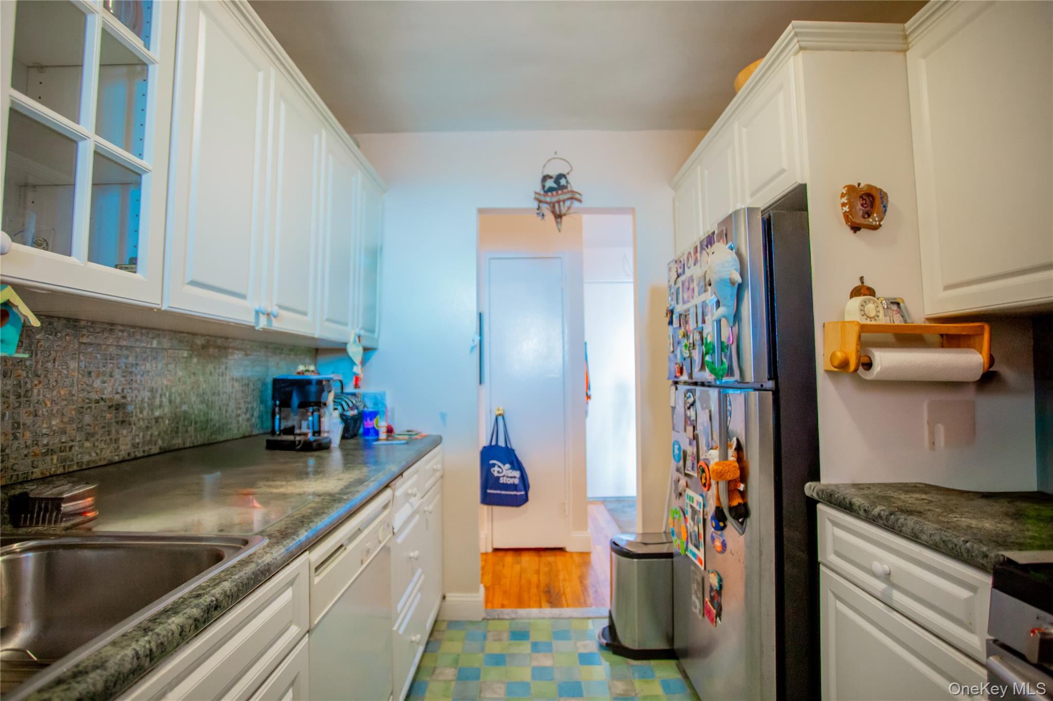 333 E Broadway # 4G, Long Beach, NY 11561