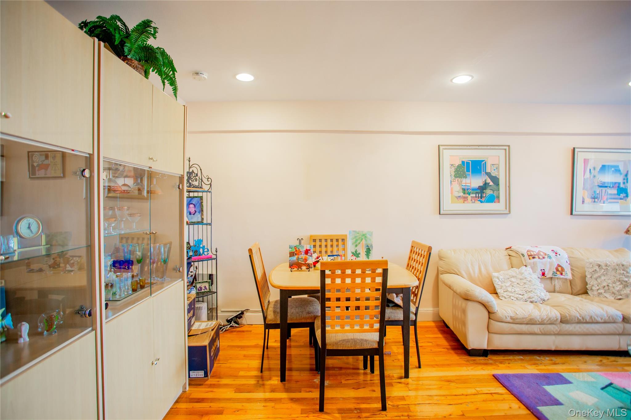 333 E Broadway # 4G, Long Beach, NY 11561