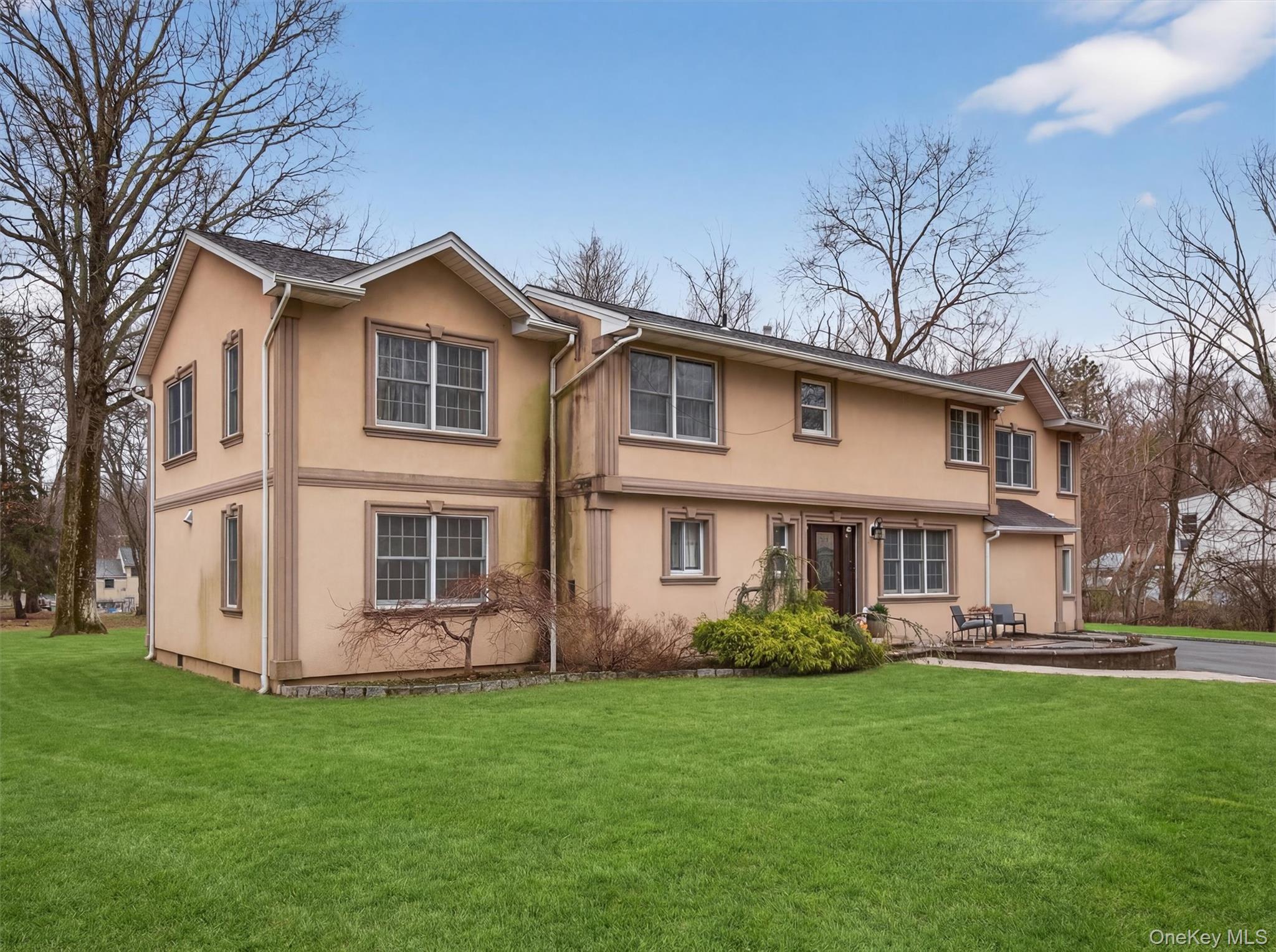 10 Rensselaer Drive, Spring Valley, NY 10977