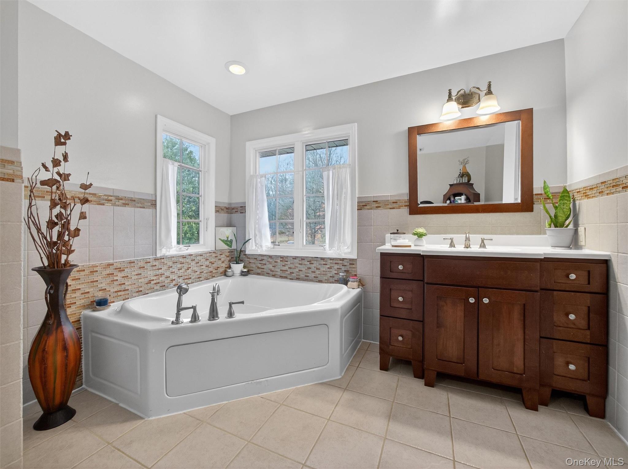 10 Rensselaer Drive, Spring Valley, NY 10977