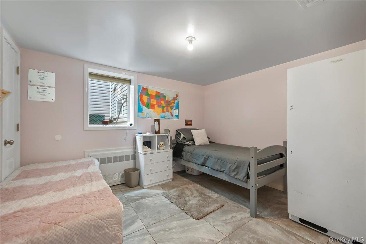 43 Freeland Street, Monroe, NY 10950