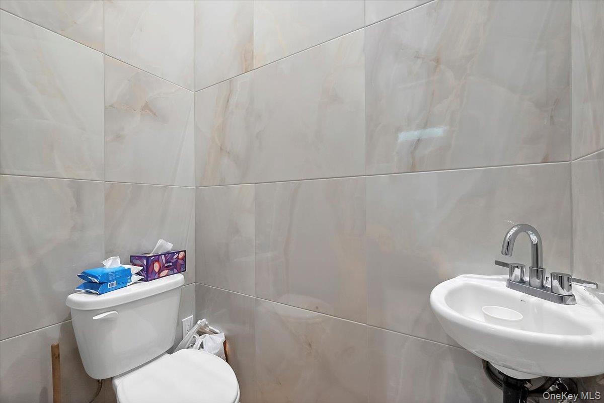 43 Freeland Street, Monroe, NY 10950