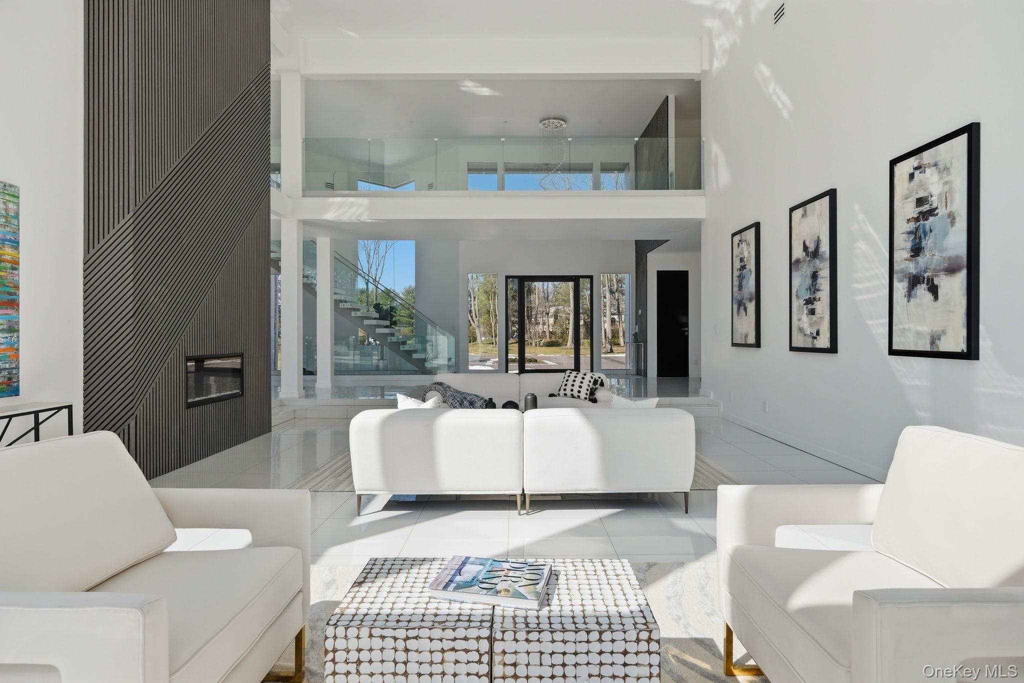 31 Chestnut Hill Drive, Upper Brookville, NY 11771