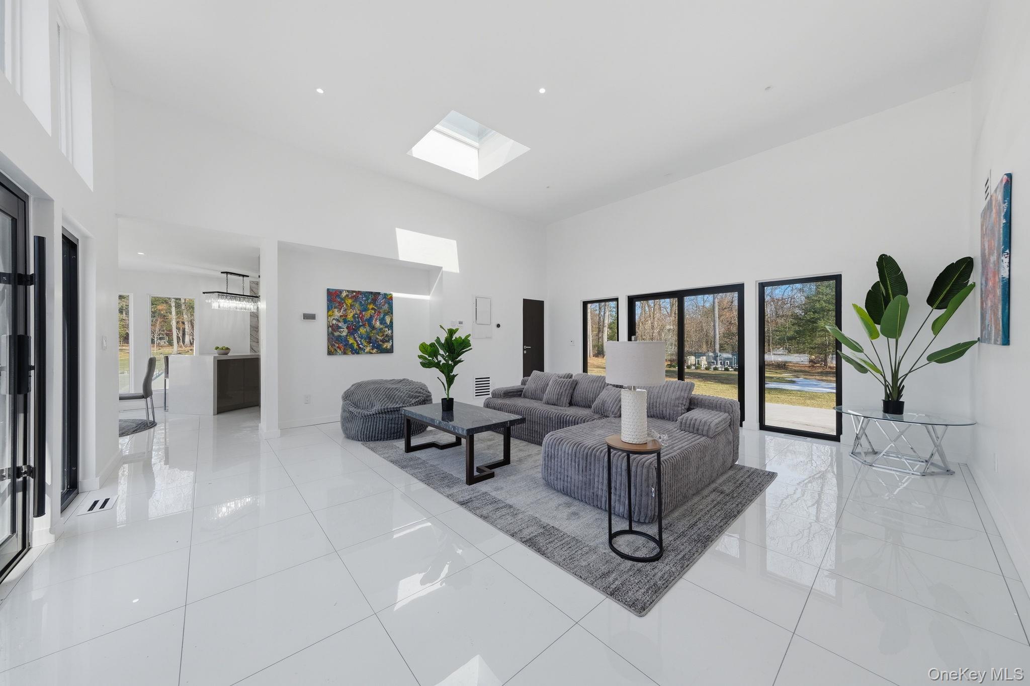 31 Chestnut Hill Drive, Upper Brookville, NY 11771