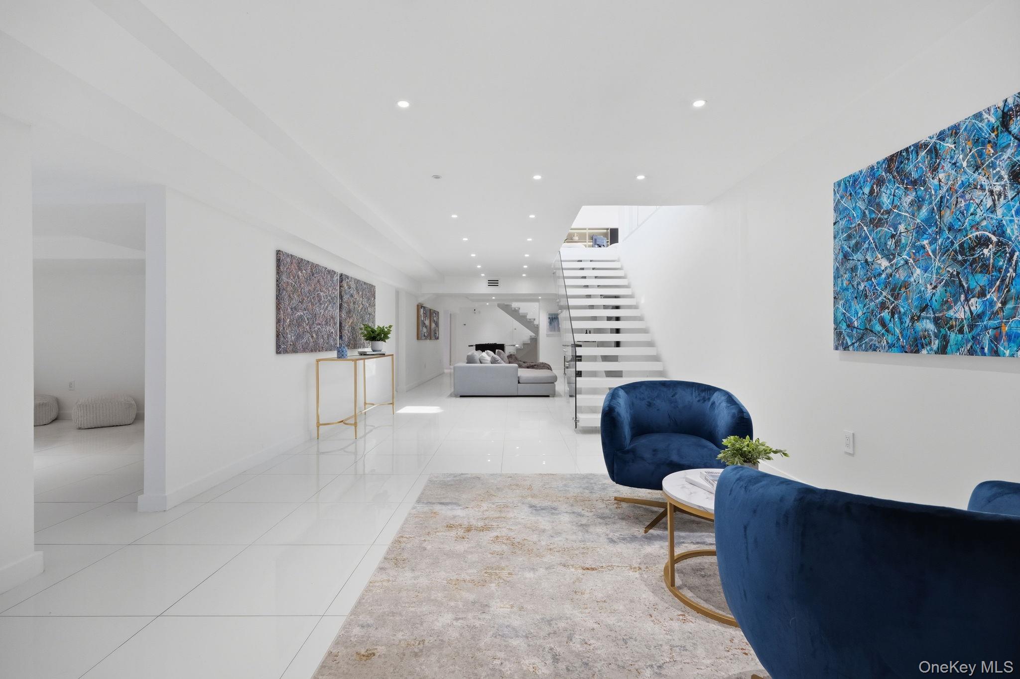 31 Chestnut Hill Drive, Upper Brookville, NY 11771