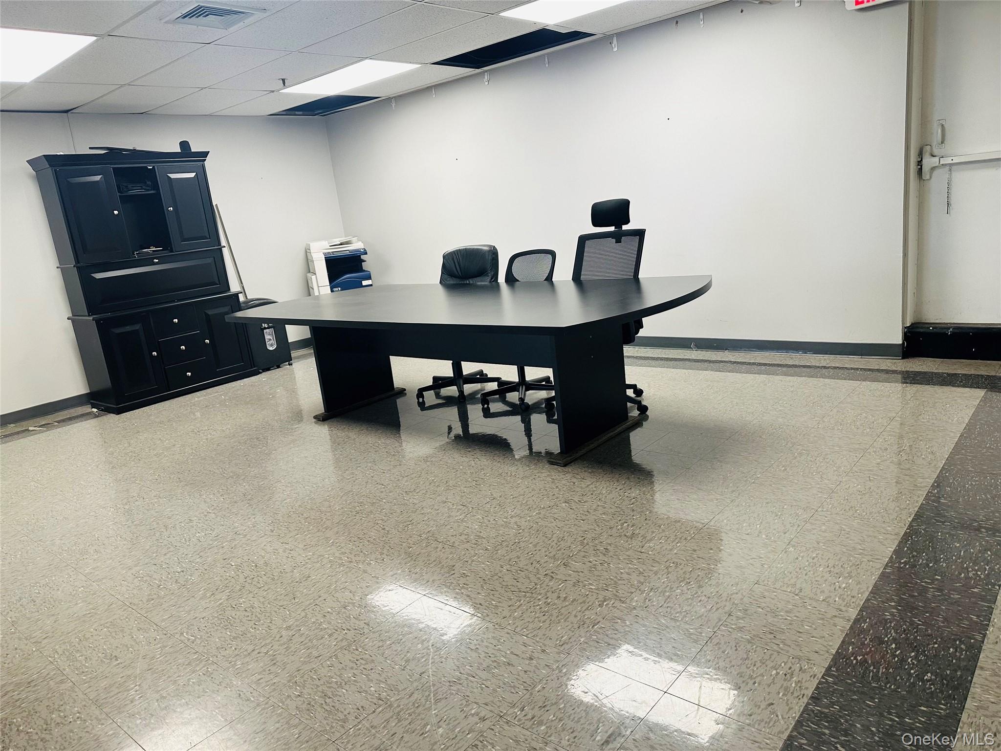 95 State Street, Westbury, NY 11590