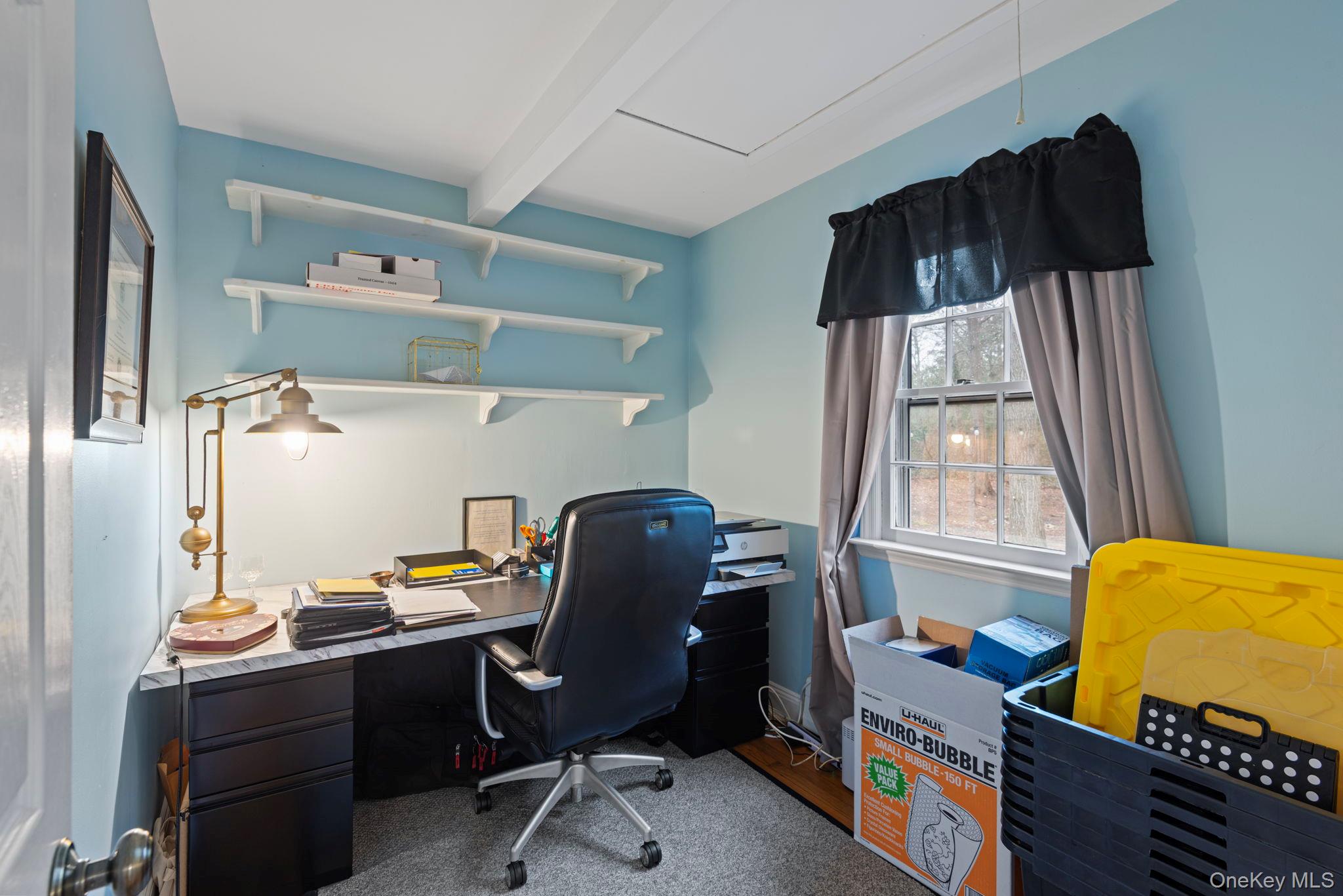 33 Oleander Drive, Northport, NY 11768