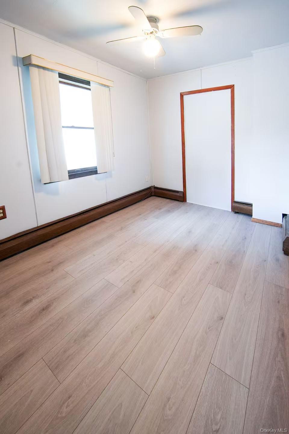 32 Needle Lane, Levittown, NY 11756