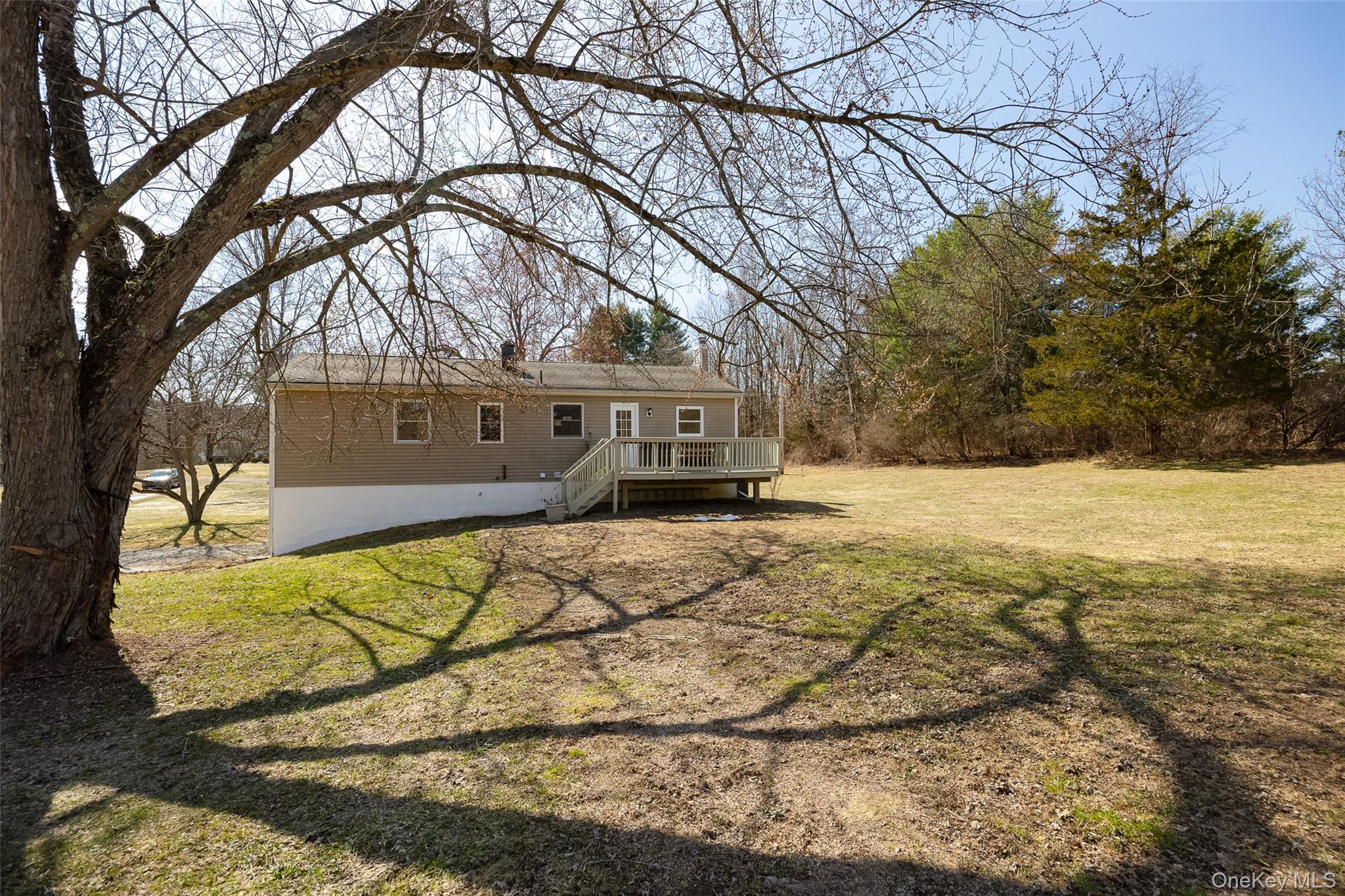 9 Ferrara Drive, Rhinebeck, NY 12572