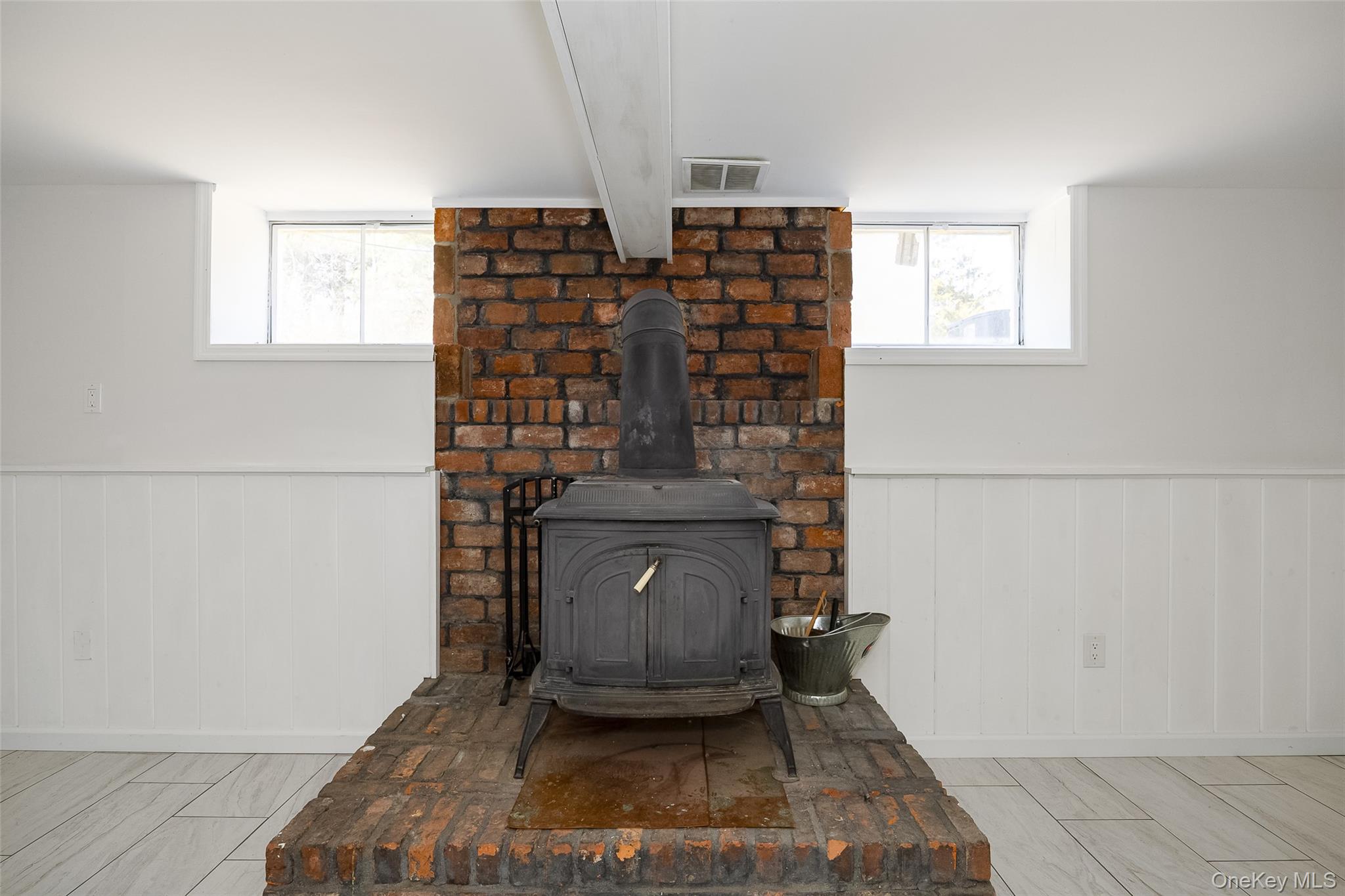 9 Ferrara Drive, Rhinebeck, NY 12572