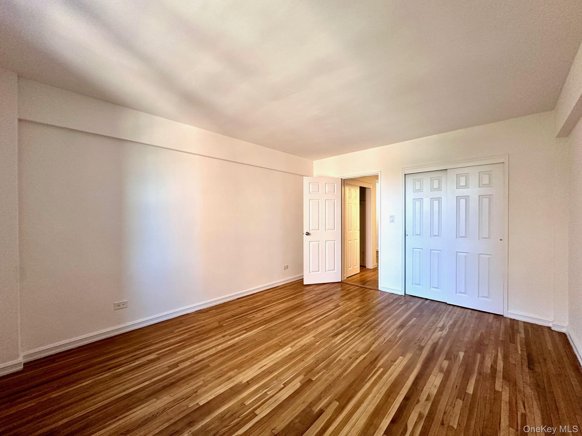 100-25 Queens Blvd, Forest Hills, NY 11375