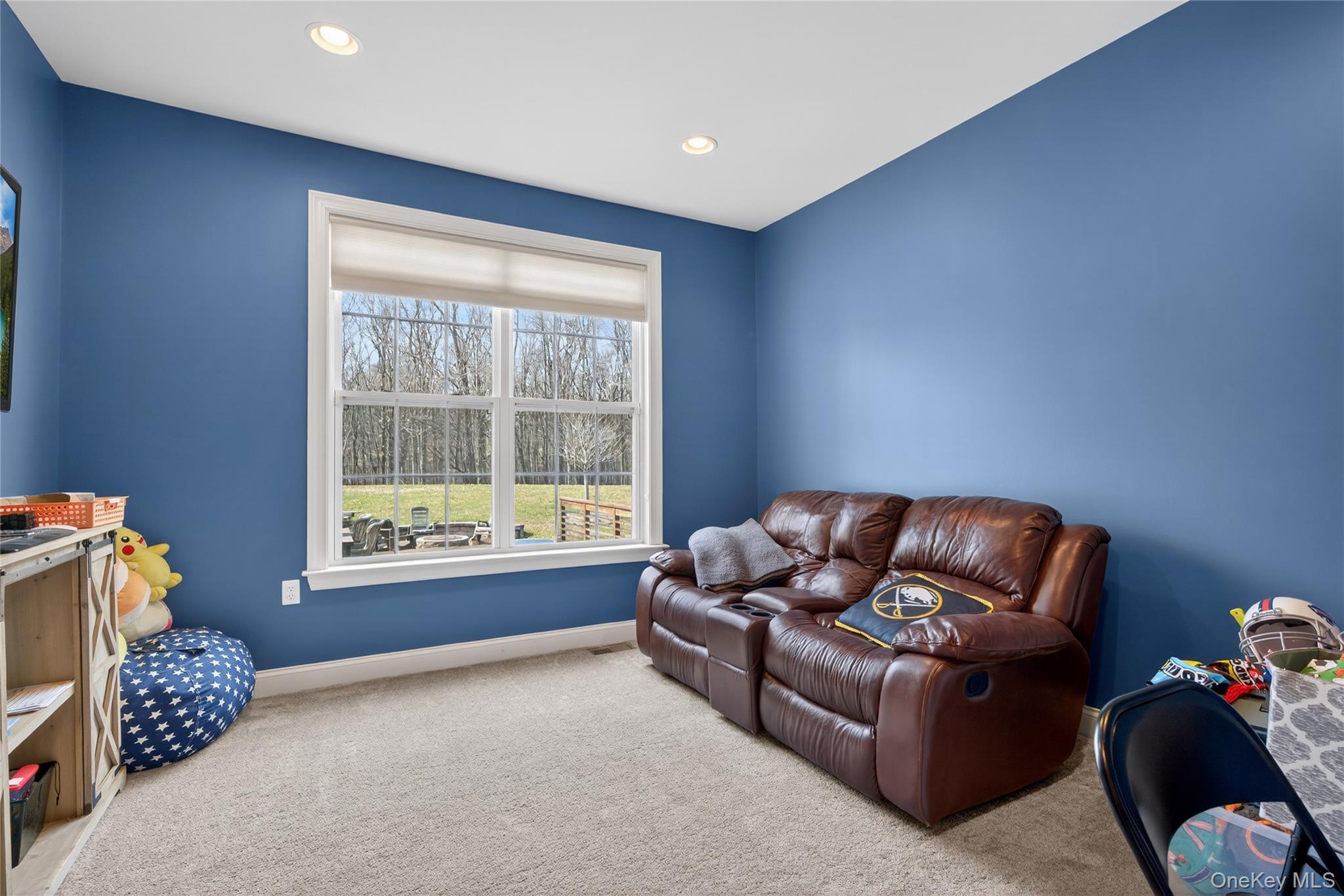 75 Luthien Forest Road, Rock Tavern, NY 12575