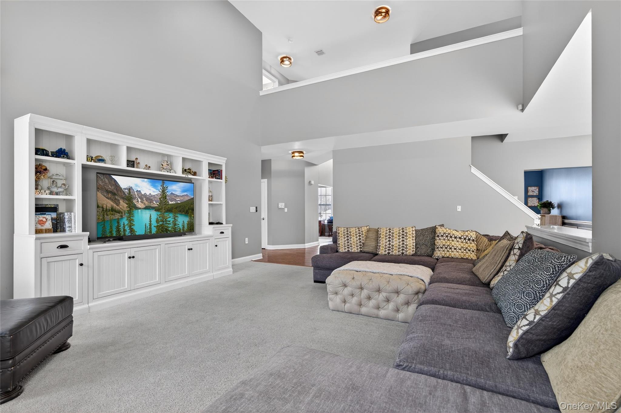 75 Luthien Forest Road, Rock Tavern, NY 12575