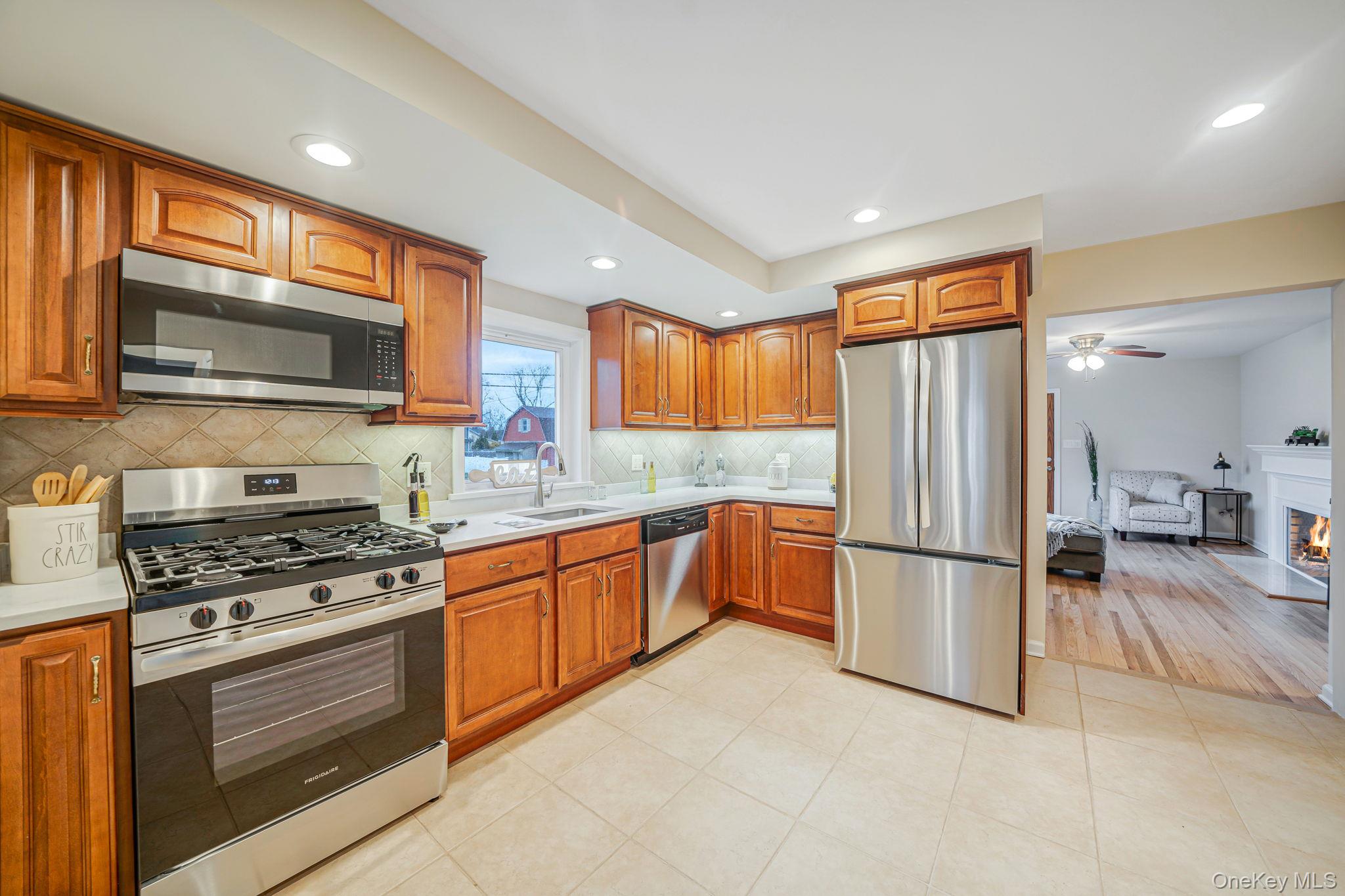 8 Florence Court, Huntington Station, NY 11746