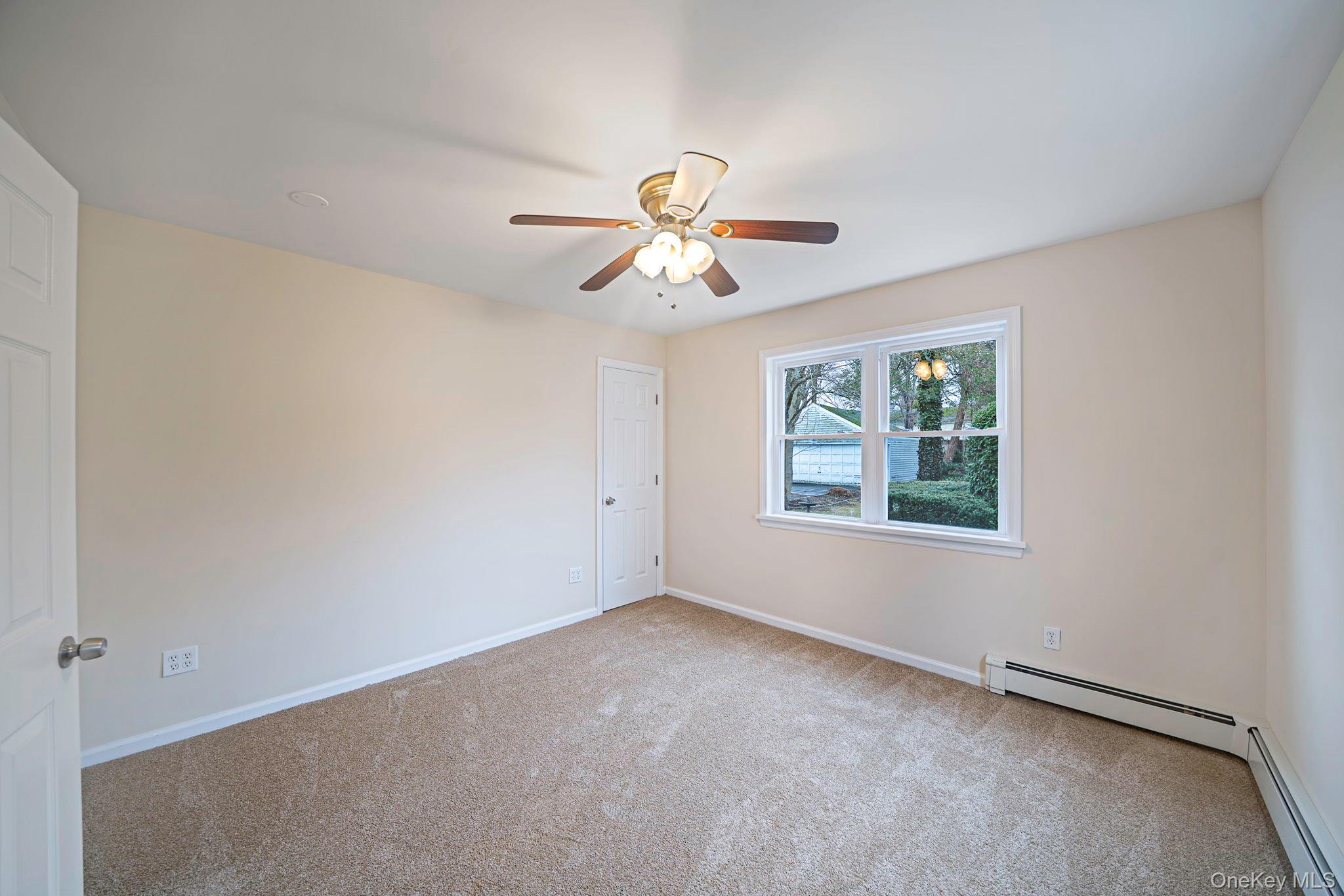 8 Florence Court, Huntington Station, NY 11746