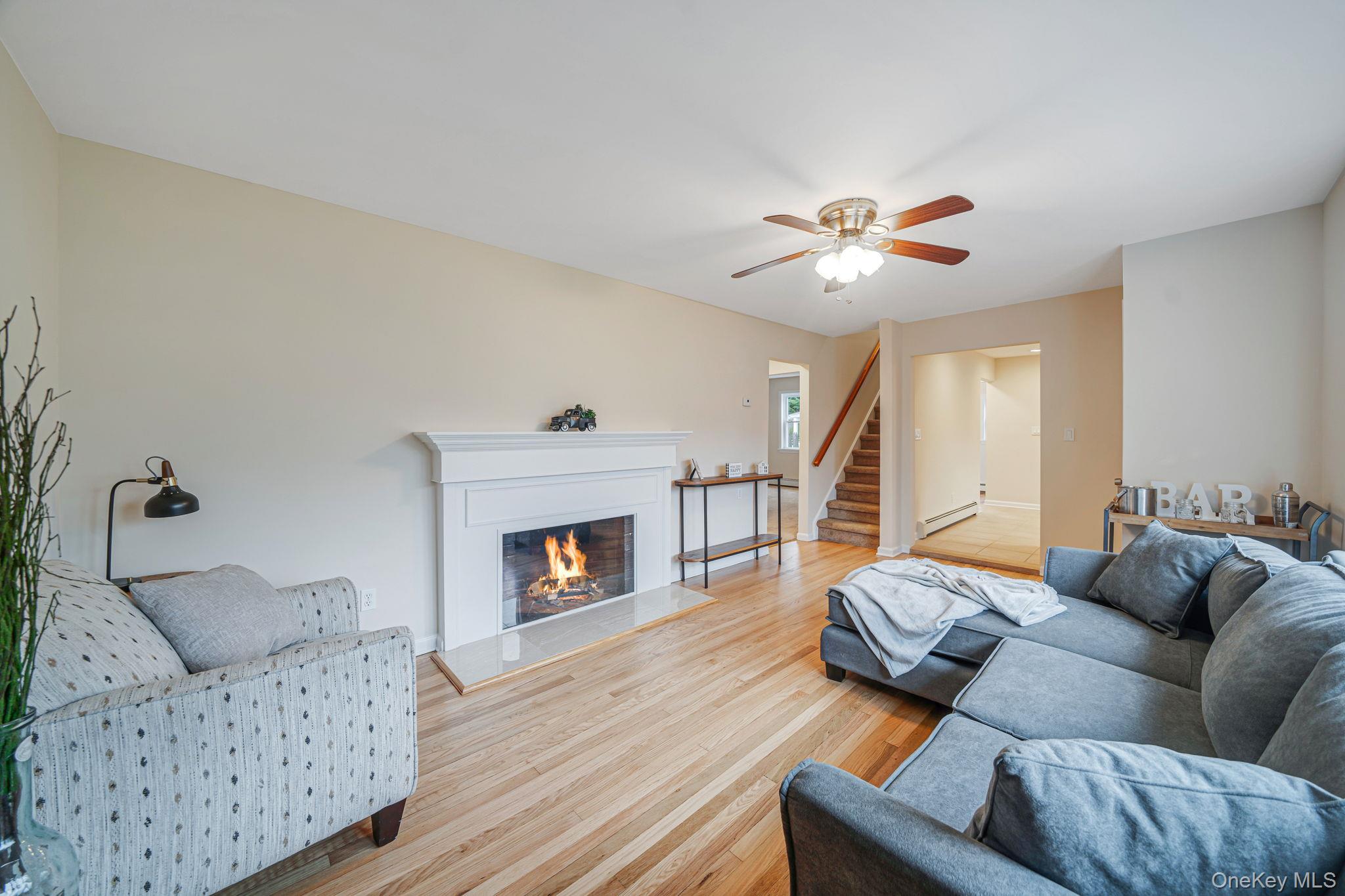 8 Florence Court, Huntington Station, NY 11746