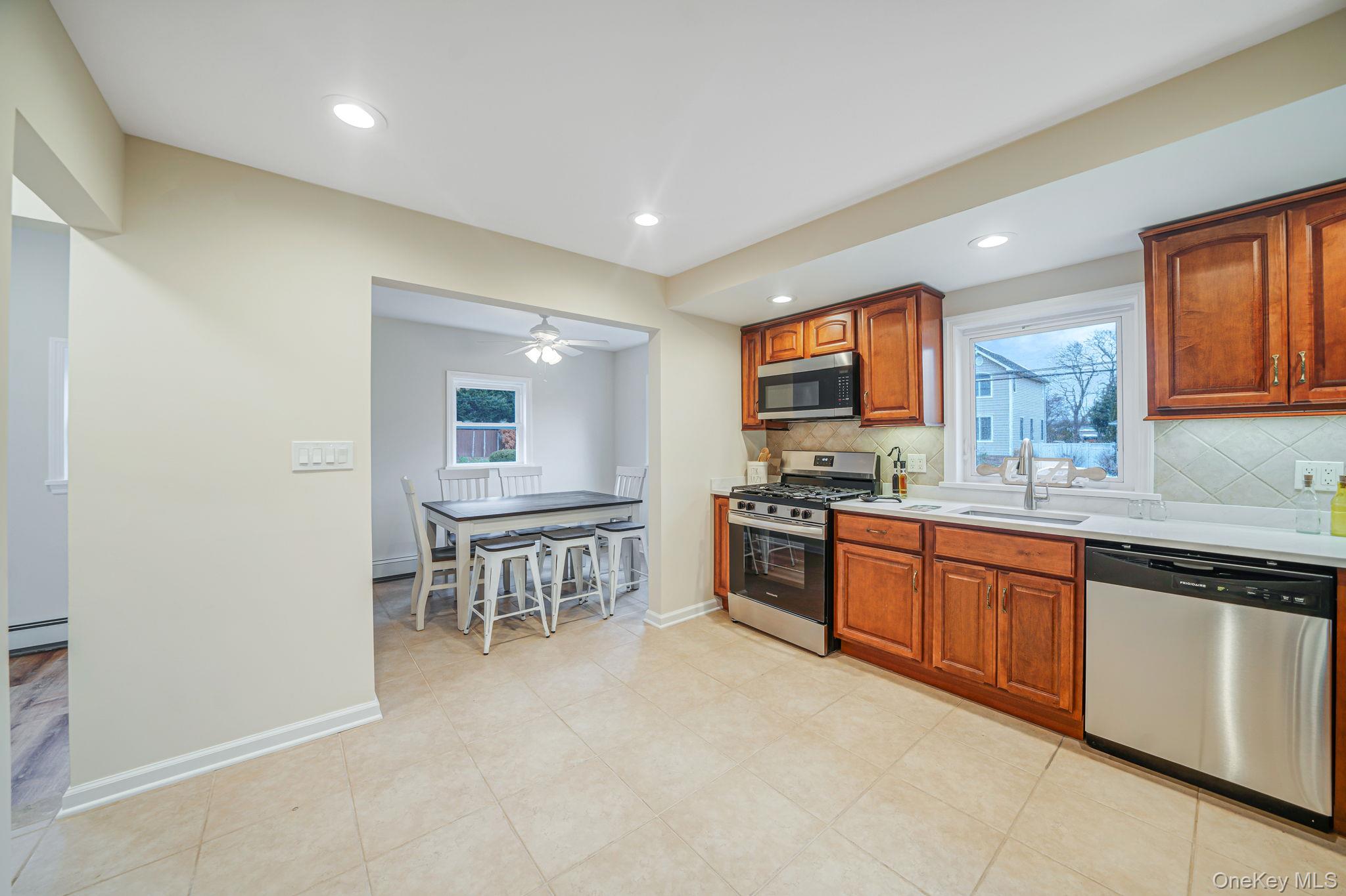 8 Florence Court, Huntington Station, NY 11746