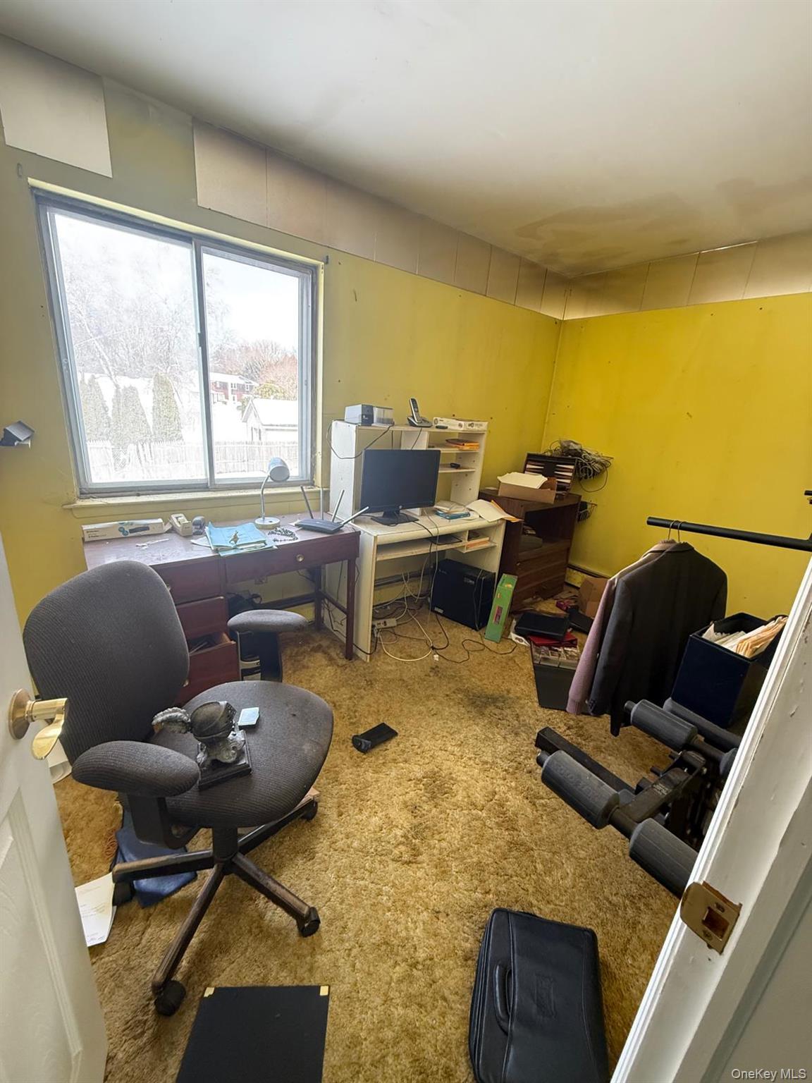 5 Bernice Court, Coram, NY 11727