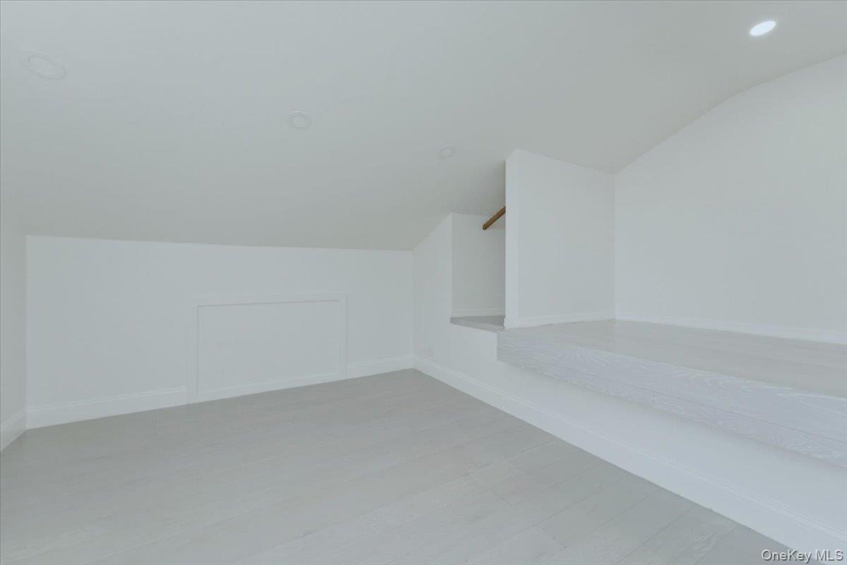 1895 Park Street, Atlantic Beach, NY 11509