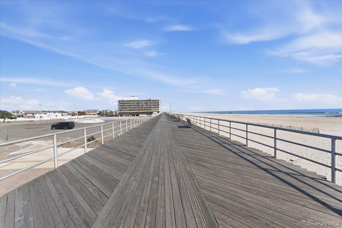 1895 Park Street, Atlantic Beach, NY 11509