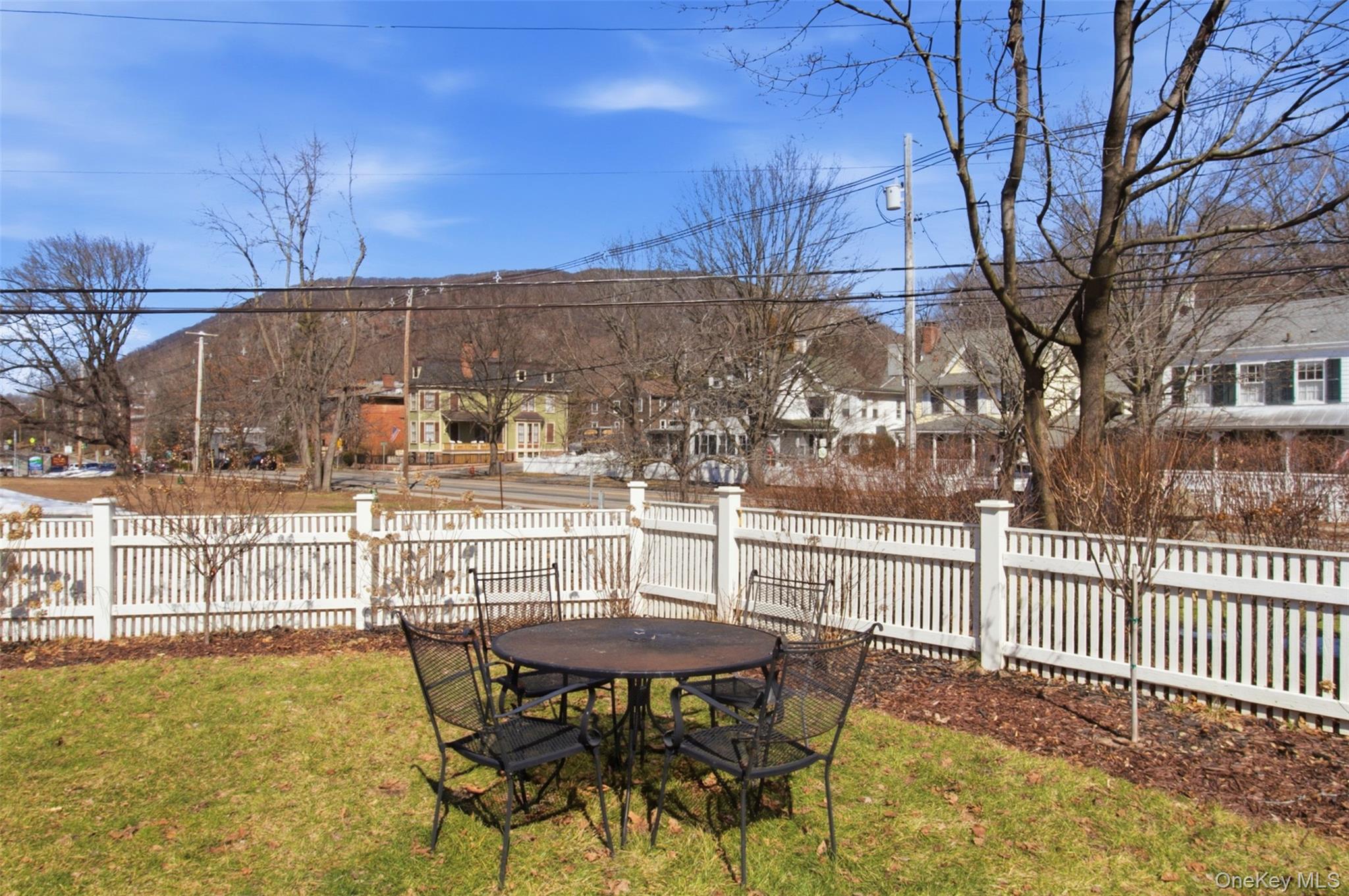 25 Chestnut Street, Cold Spring, NY 10516