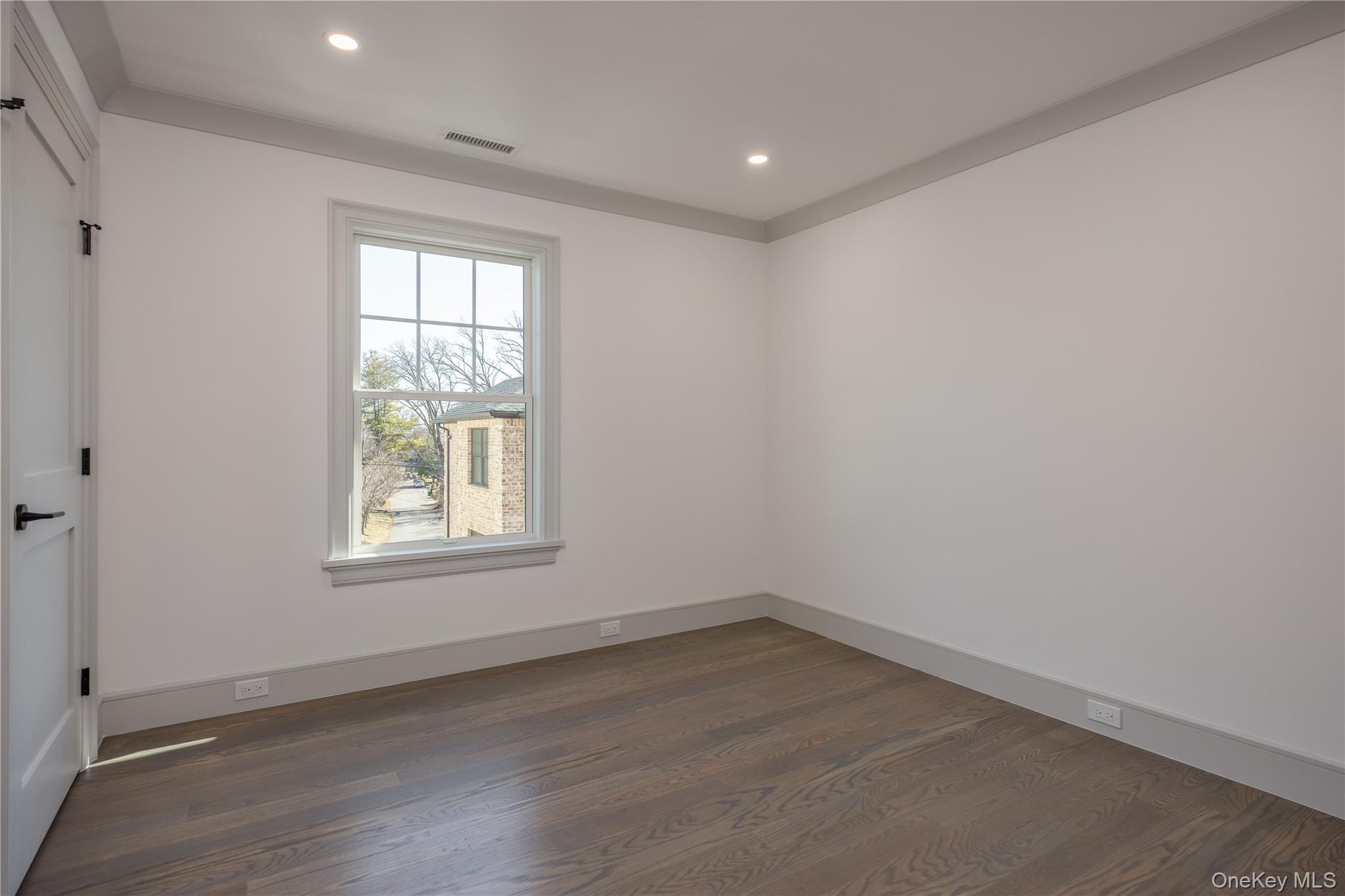 7 Victoria Lane # A, Yonkers, NY 10701