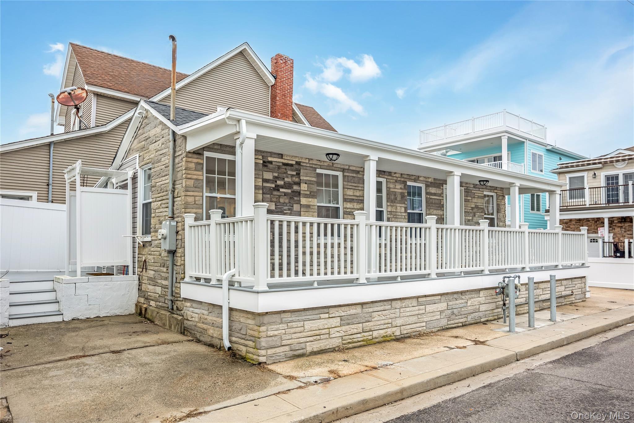 195 Oceanview, Long Beach, NY 11561