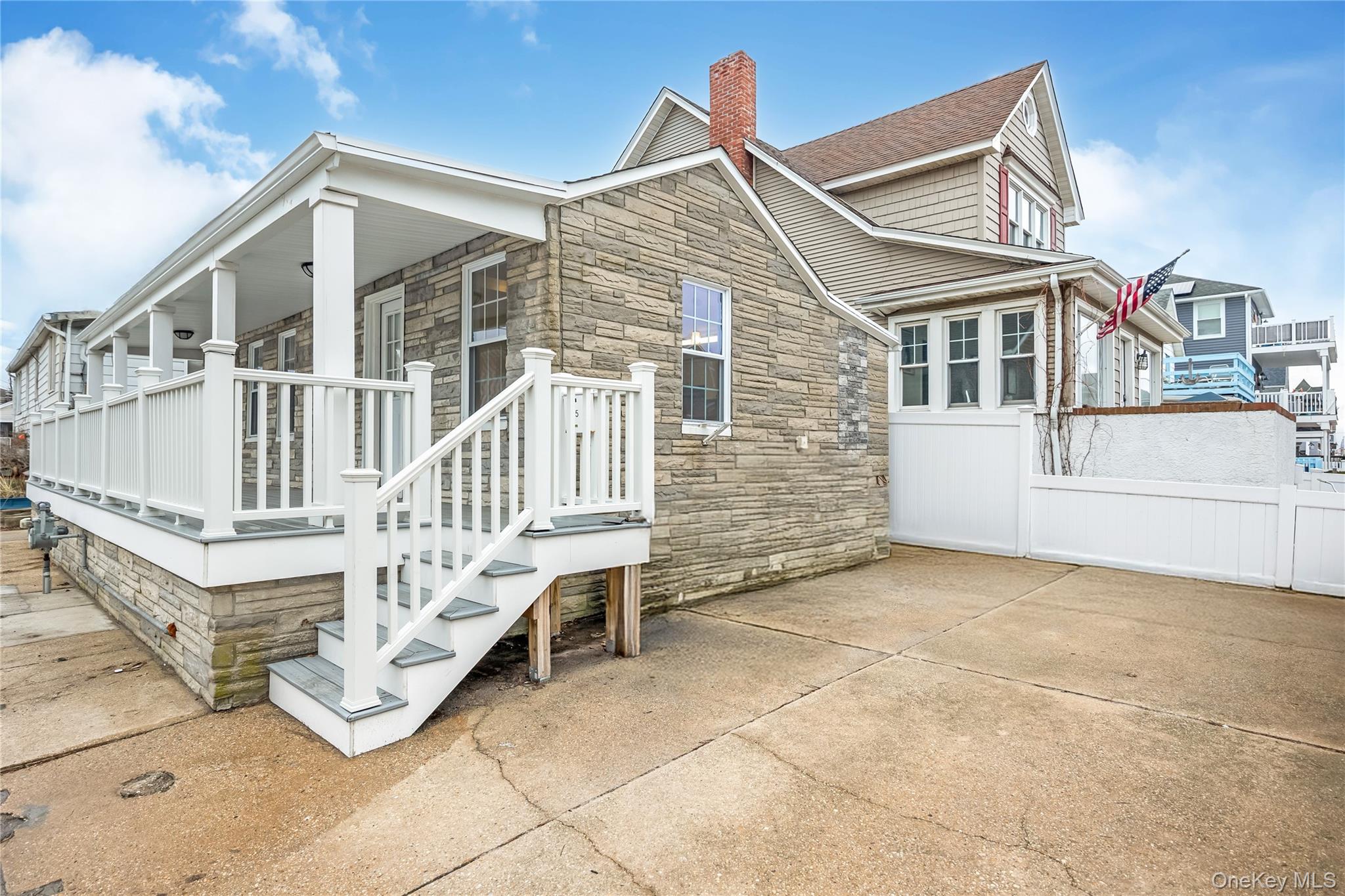 195 Oceanview, Long Beach, NY 11561