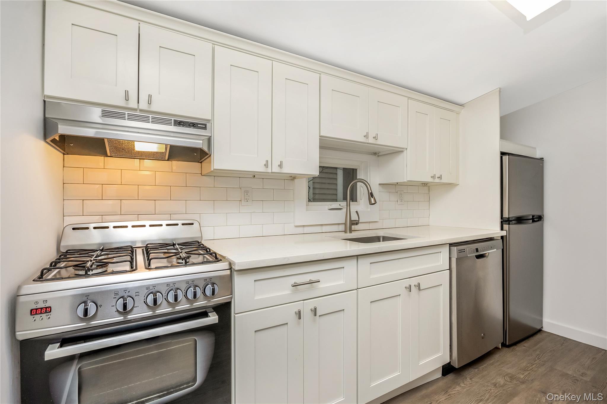 195 Oceanview, Long Beach, NY 11561