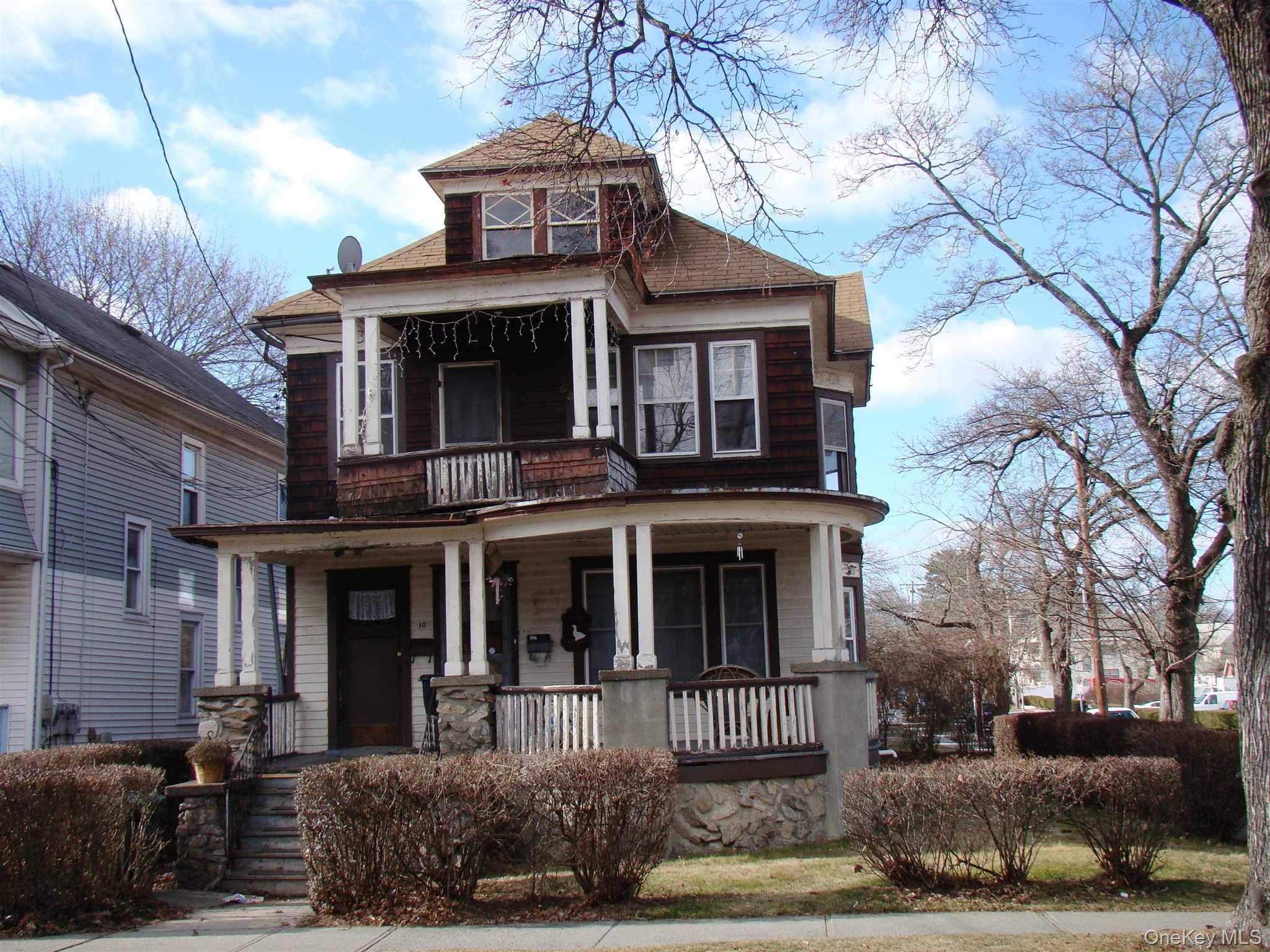 10 Worrall Avenue # 1, Poughkeepsie, NY 12603