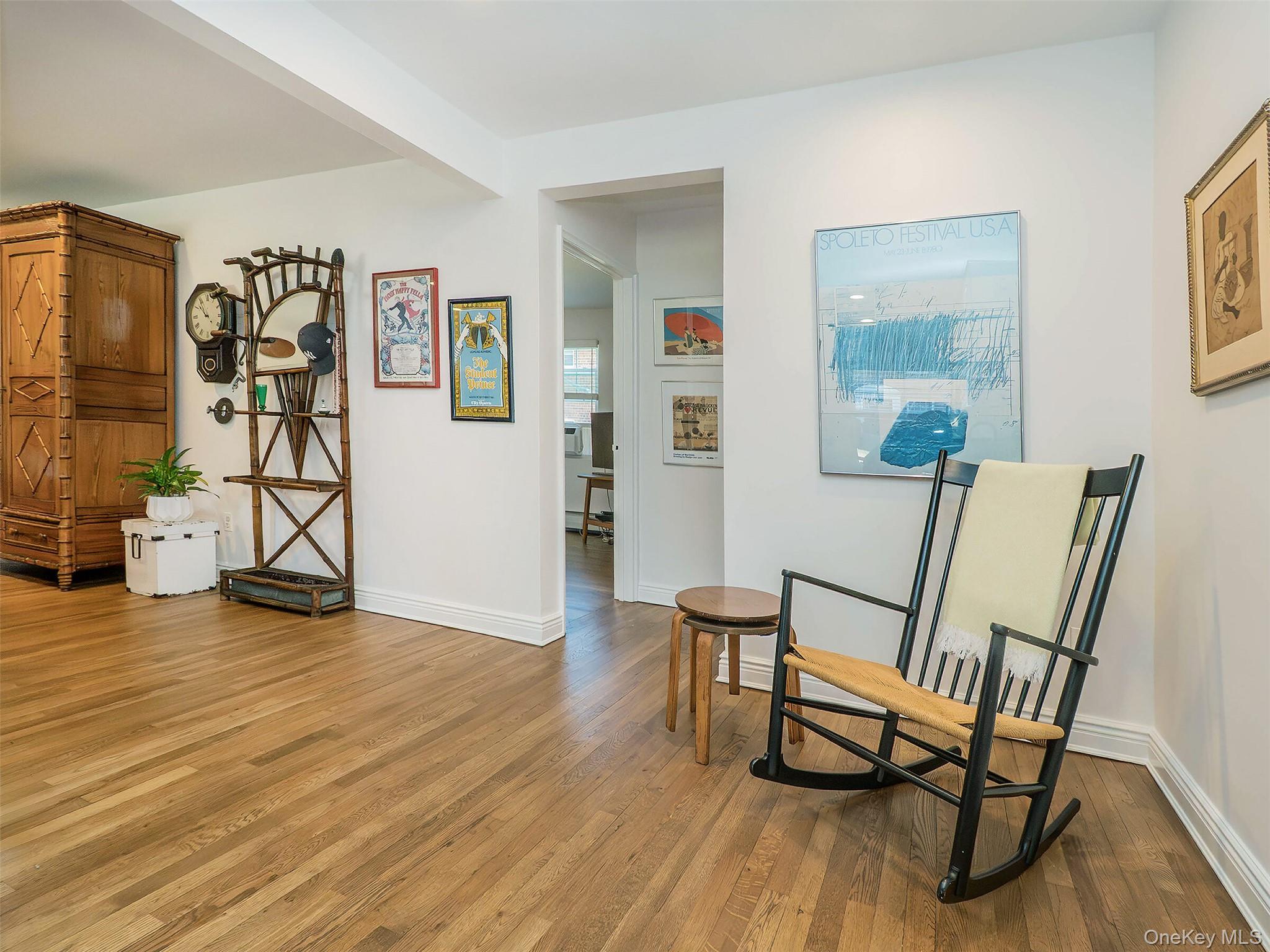 22 Madison Park # L, Port Washington, NY 11050