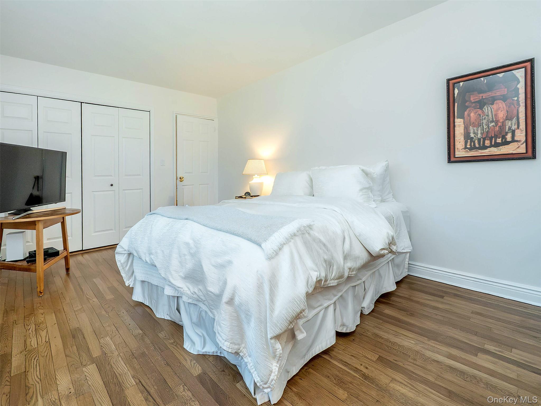 22 Madison Park # L, Port Washington, NY 11050