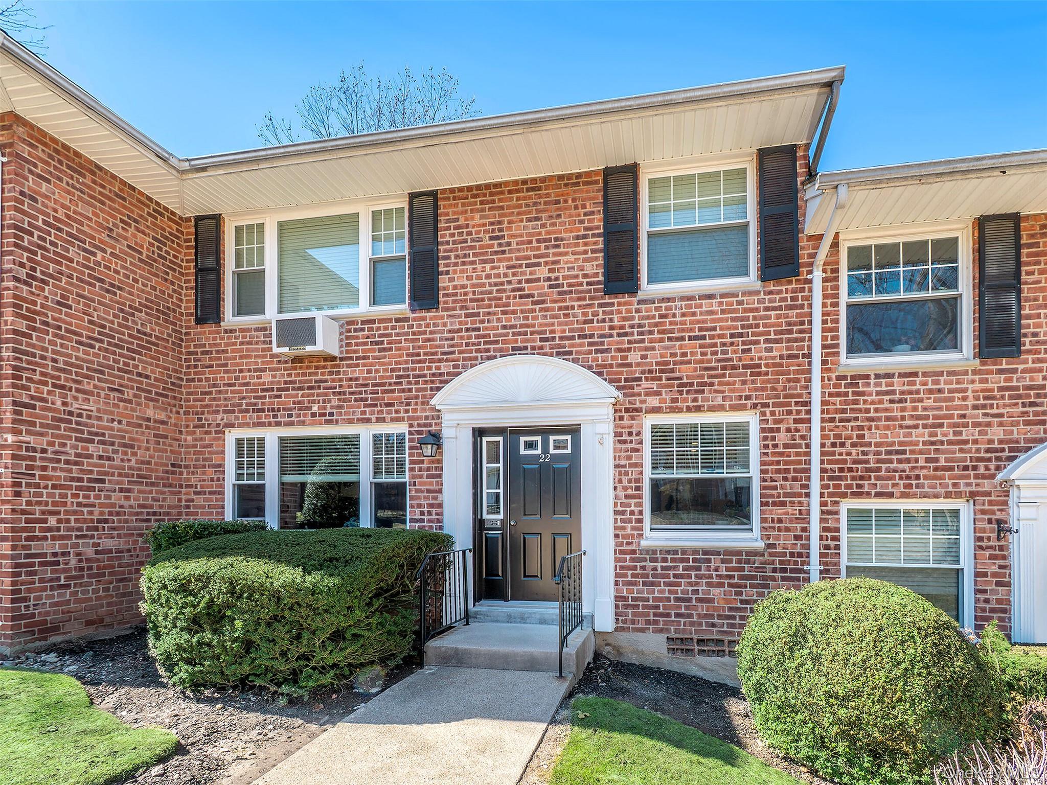 22 Madison Park # L, Port Washington, NY 11050