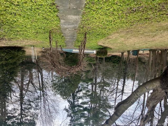 45 Weir Lane, Locust Valley, NY 11560